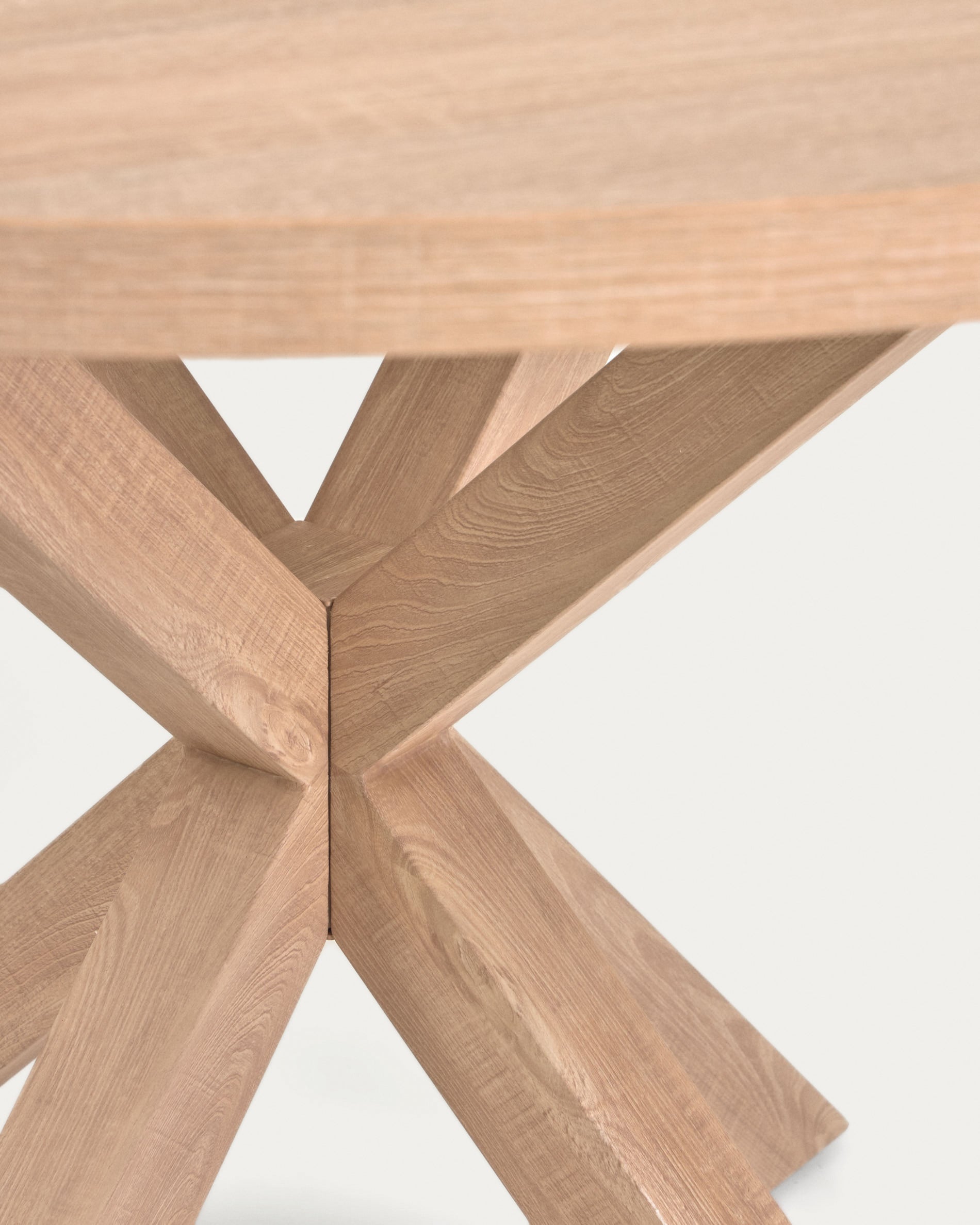 Argo round table in melamine with natural finish and wood-effect steel legs Ø 120 cm - Detail