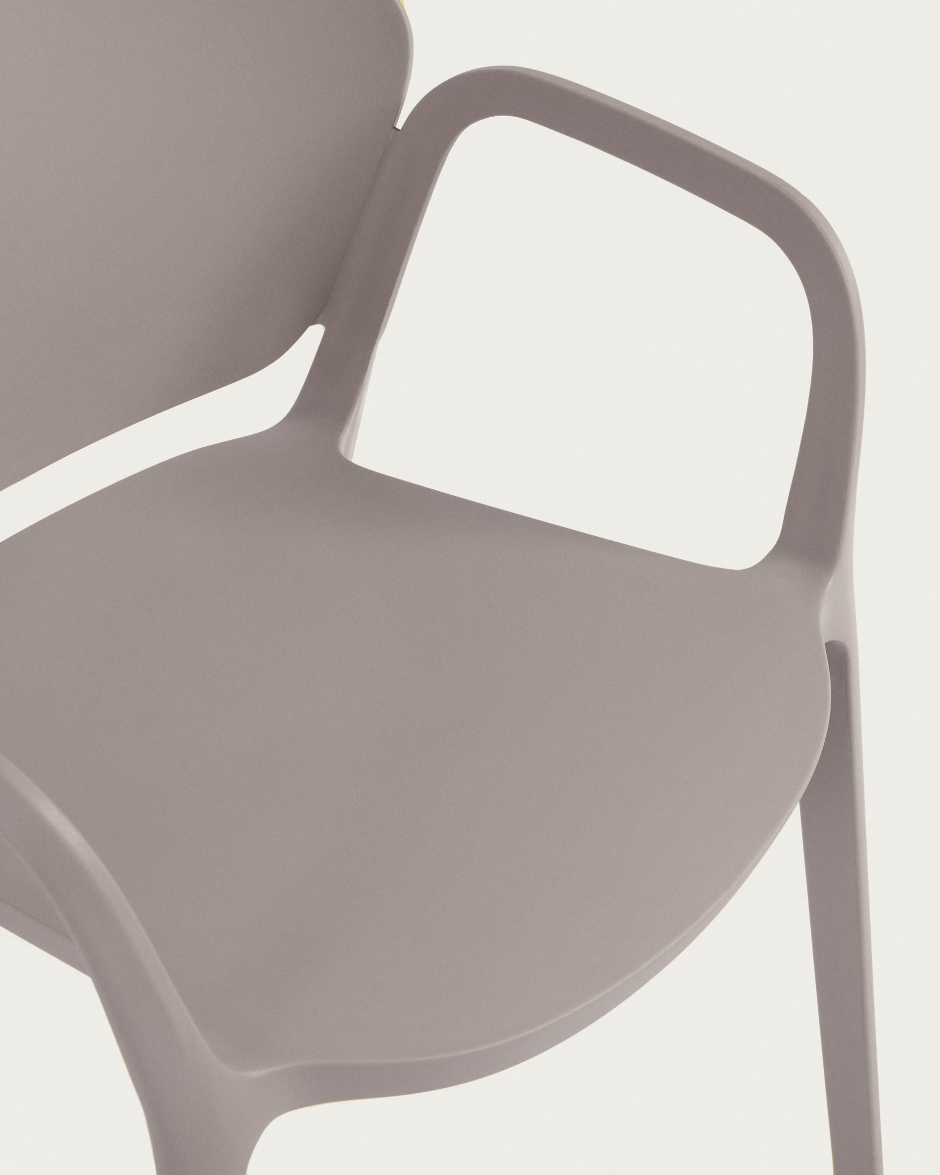 Ania stackable brown garden chair - Detail