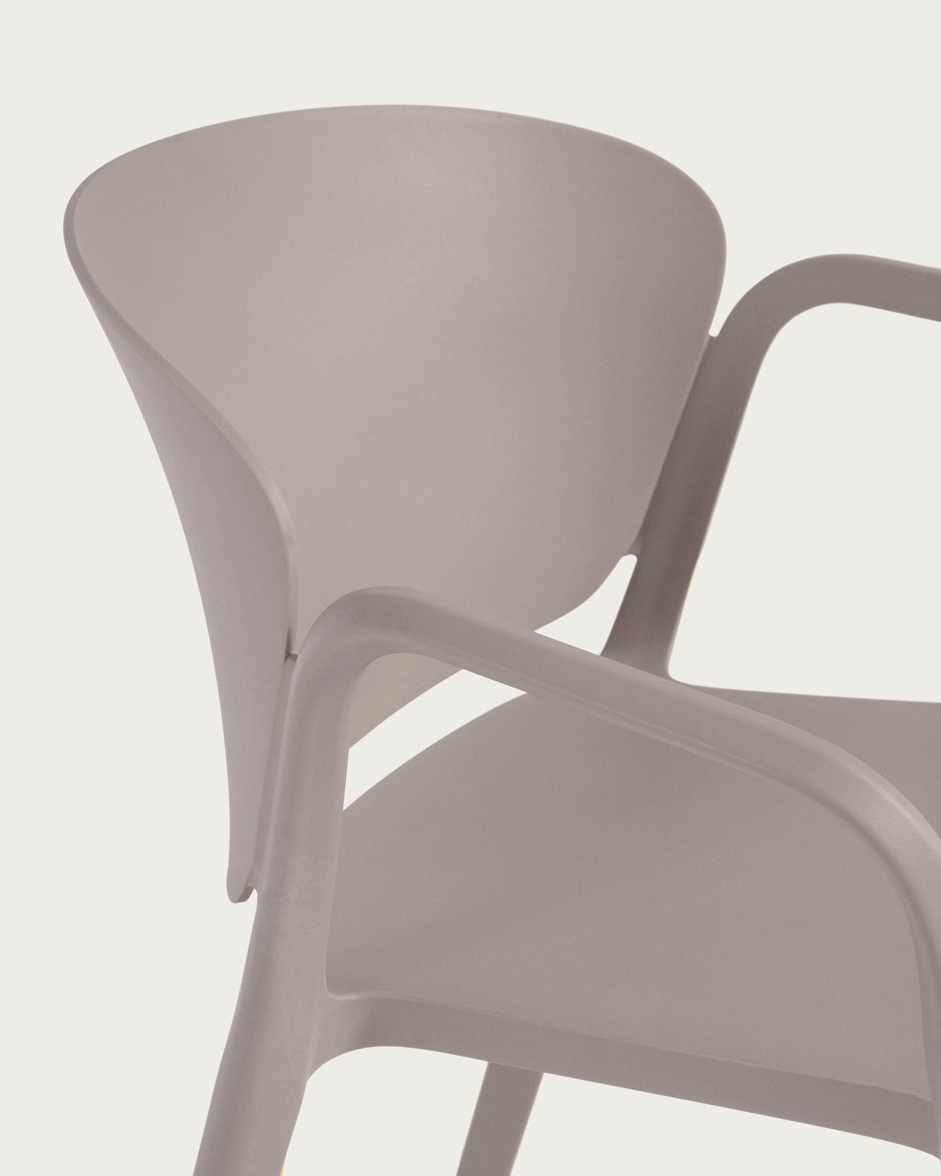 Ania stackable brown garden chair - Detail