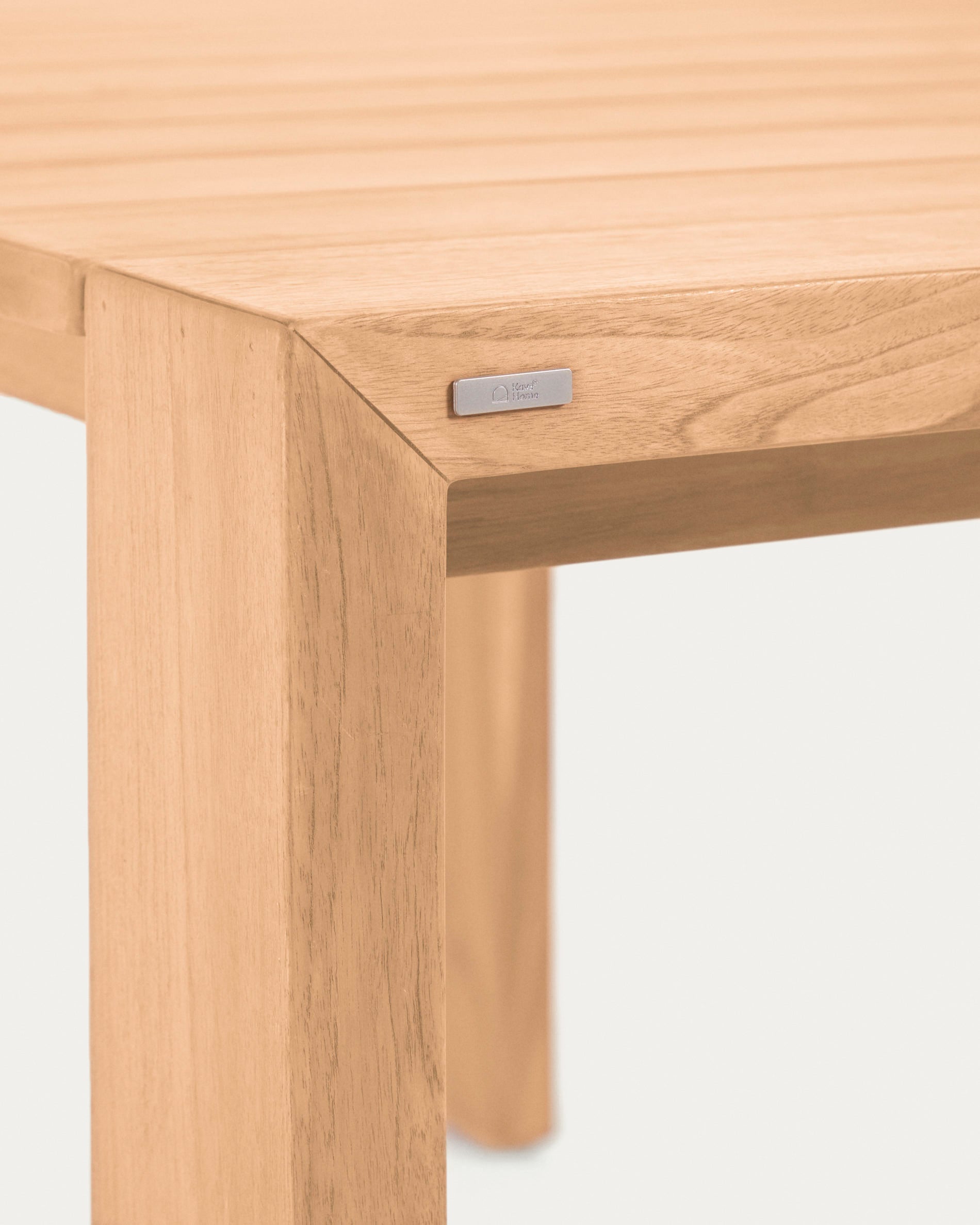 Victoire solid teak outdoor table 200 x 100 cm - Detail