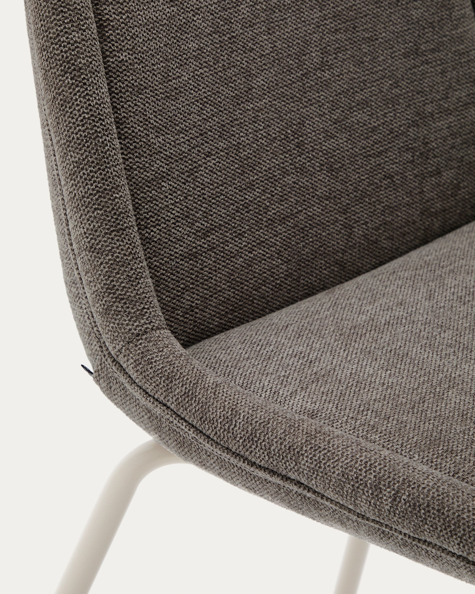 Aimin chair in brown chenille and steel legs with a matte beige painted finish FSC Mix Credit - Detail