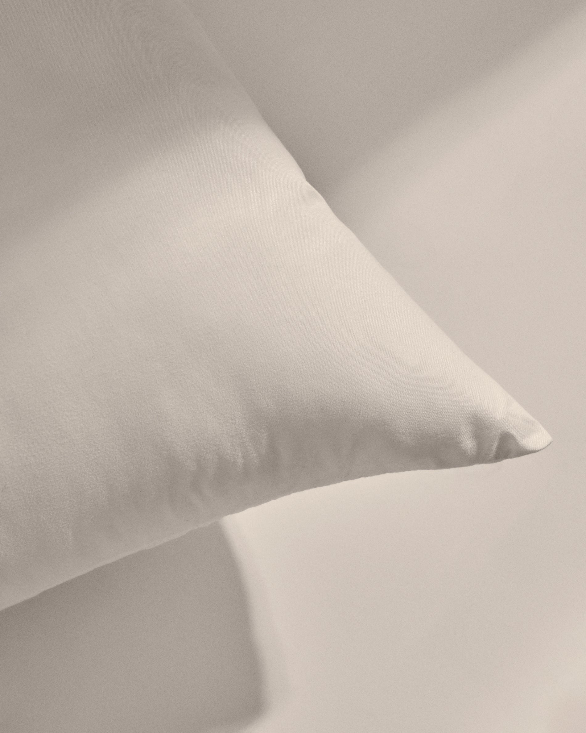 Fluff Cushion Filling 70 x 70 cm made in Spain - Detail