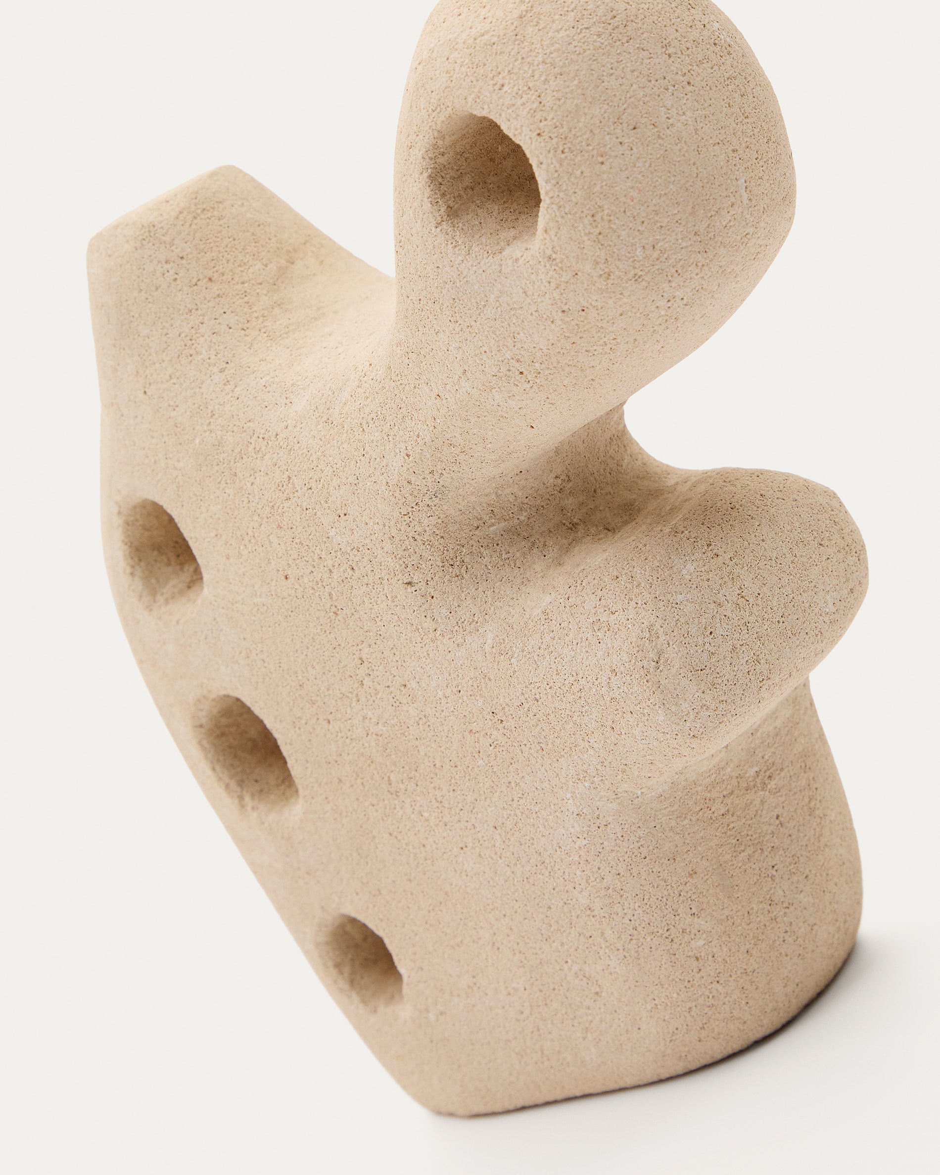 Arif stone sculpture in a beige finish, 20 cm - Detail
