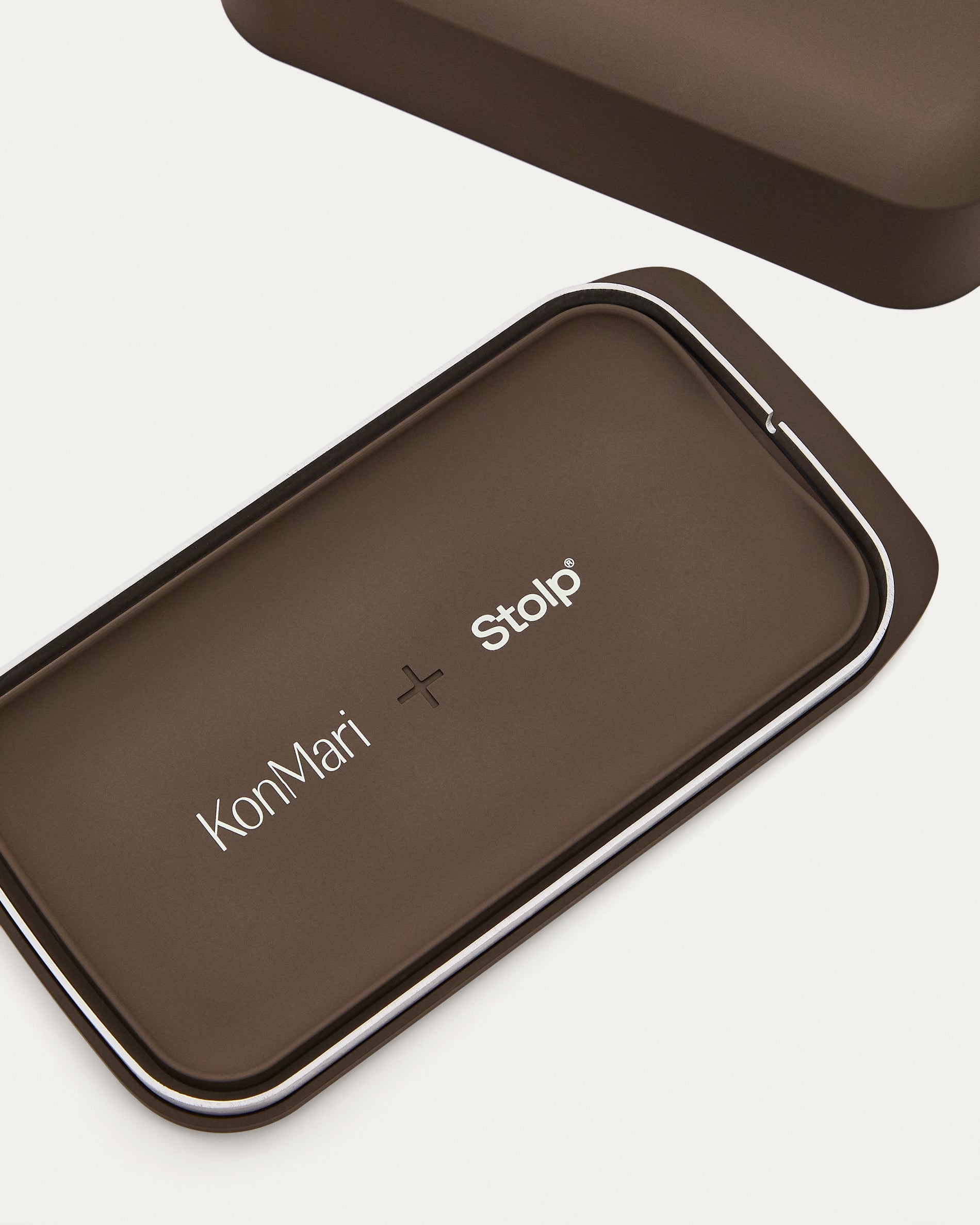 Faraday box for mobile phones in collaboration with Stolp® x KonMari, brown - Product View