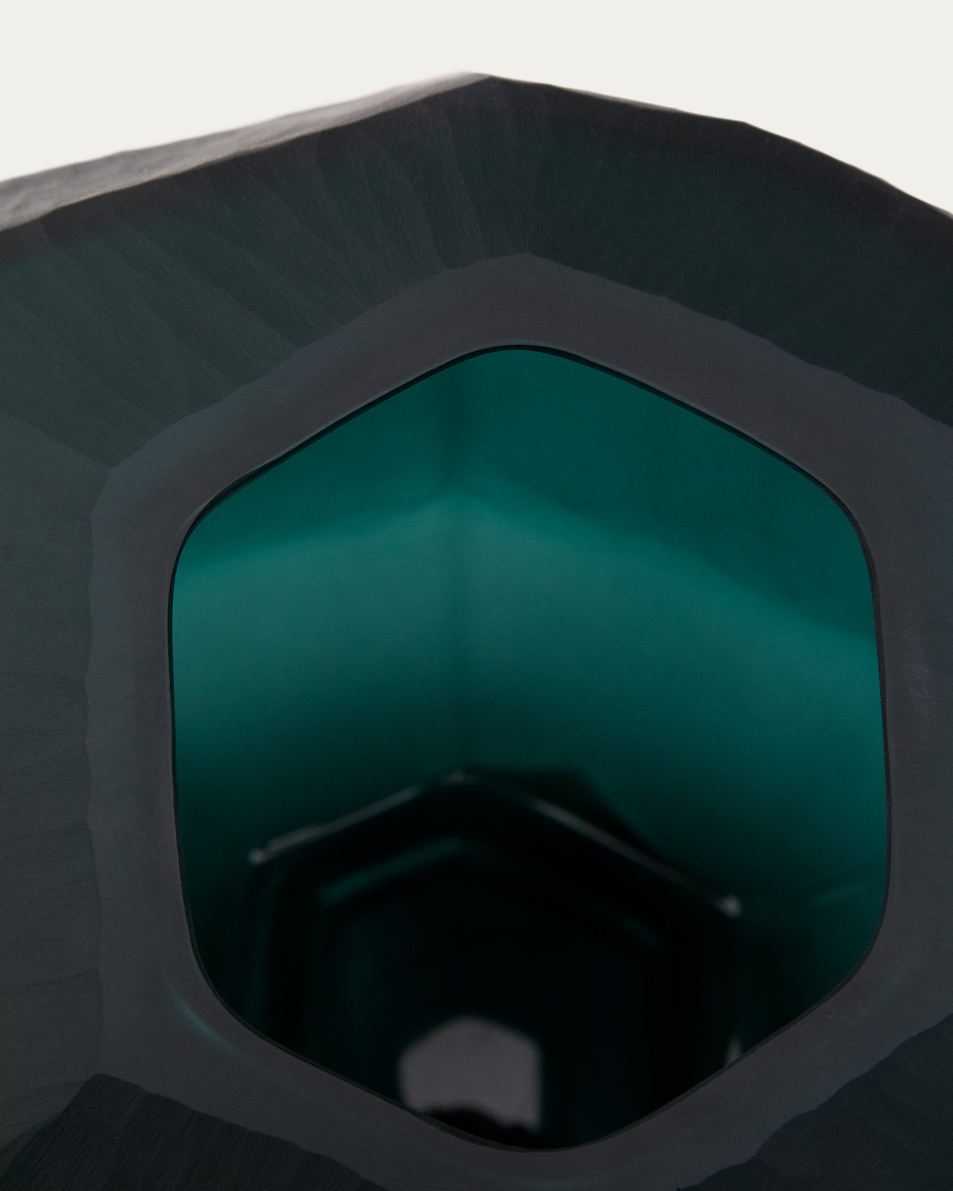 Geonix green glass vase 22cm - Detail