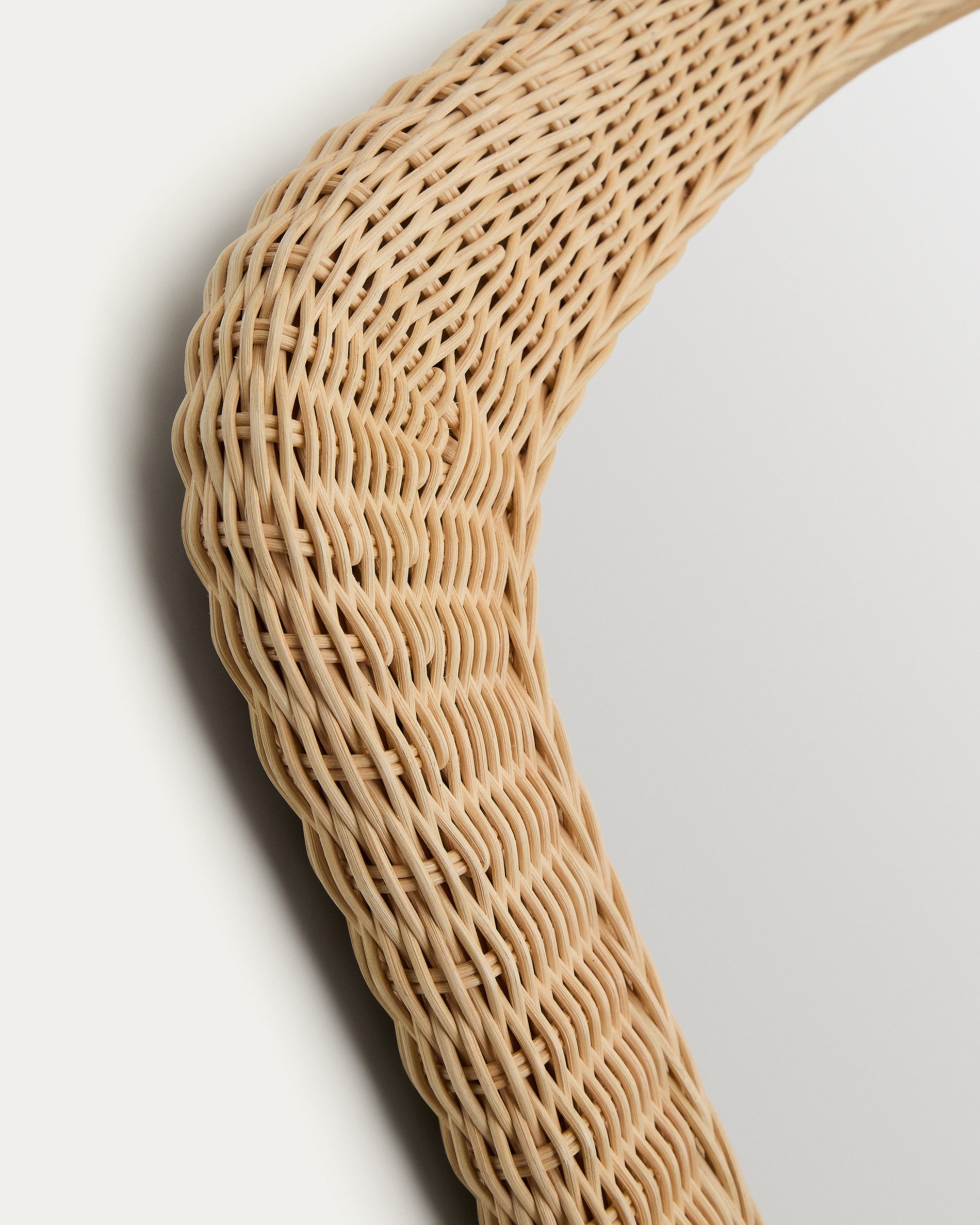 Zilna rattan mirror 58 x 79cm - Detail