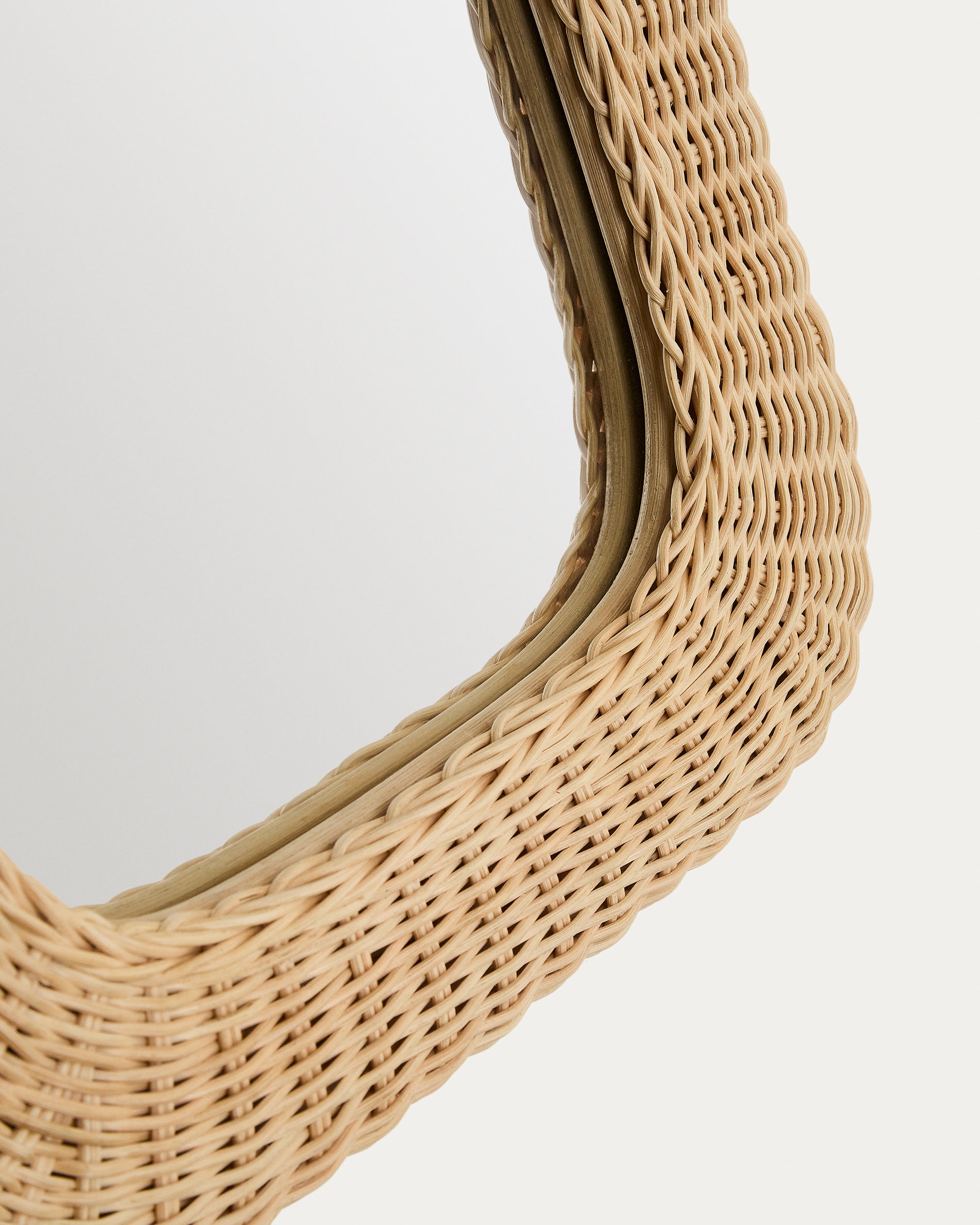 Zilna rattan mirror 38 x 59cm - Detail