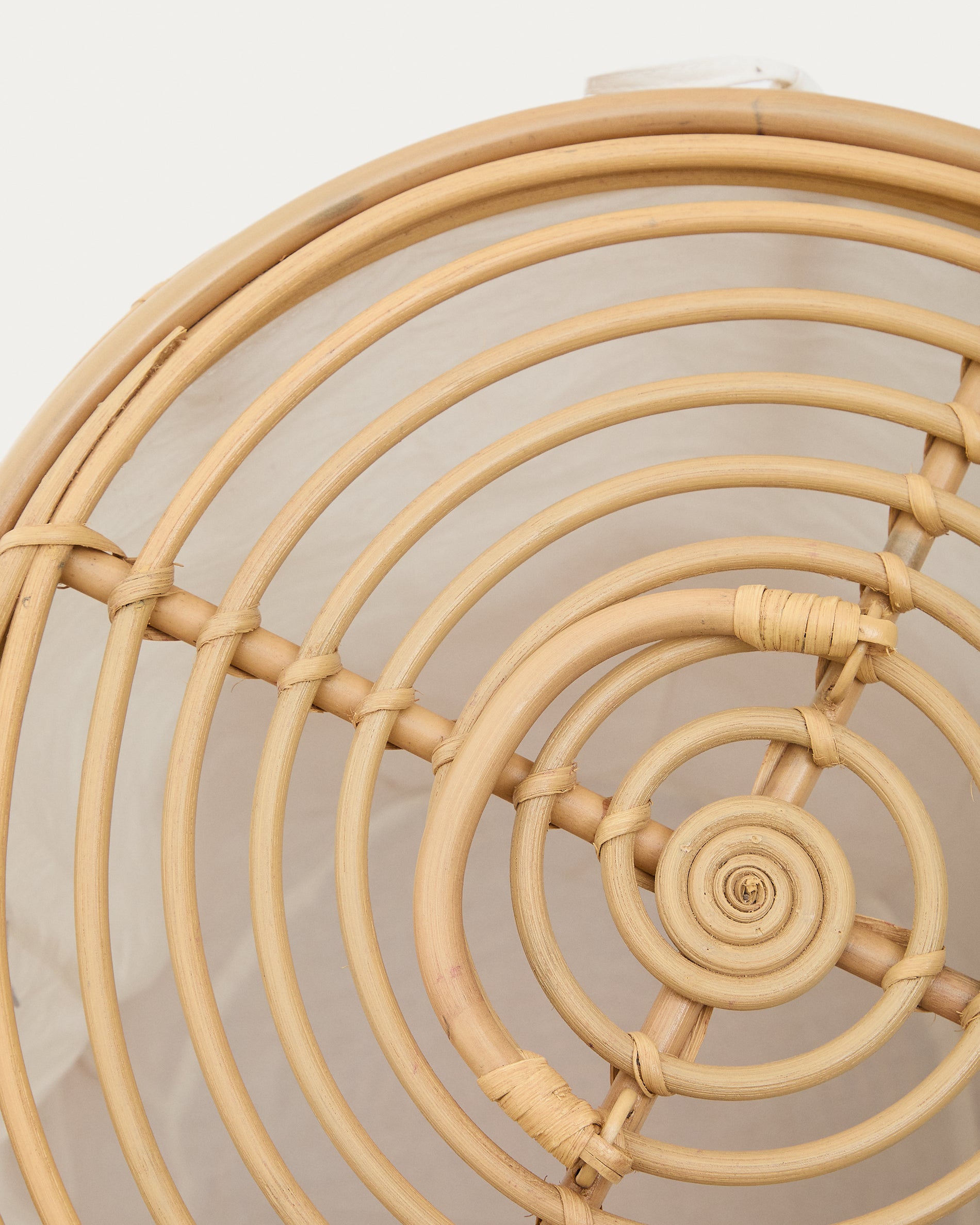 Liora rattan laundry basket 59cm - Detail