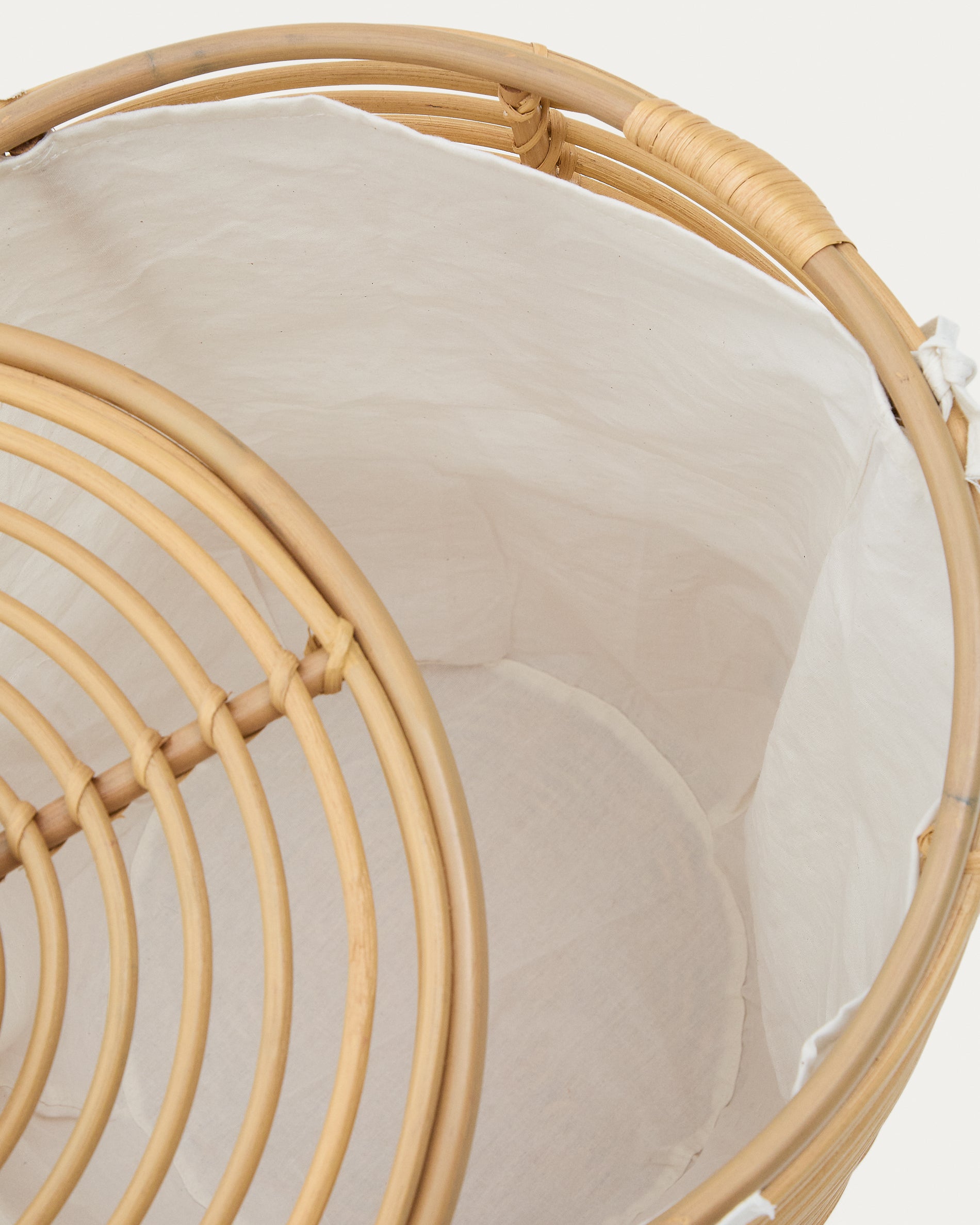 Liora rattan laundry basket 59cm - Detail