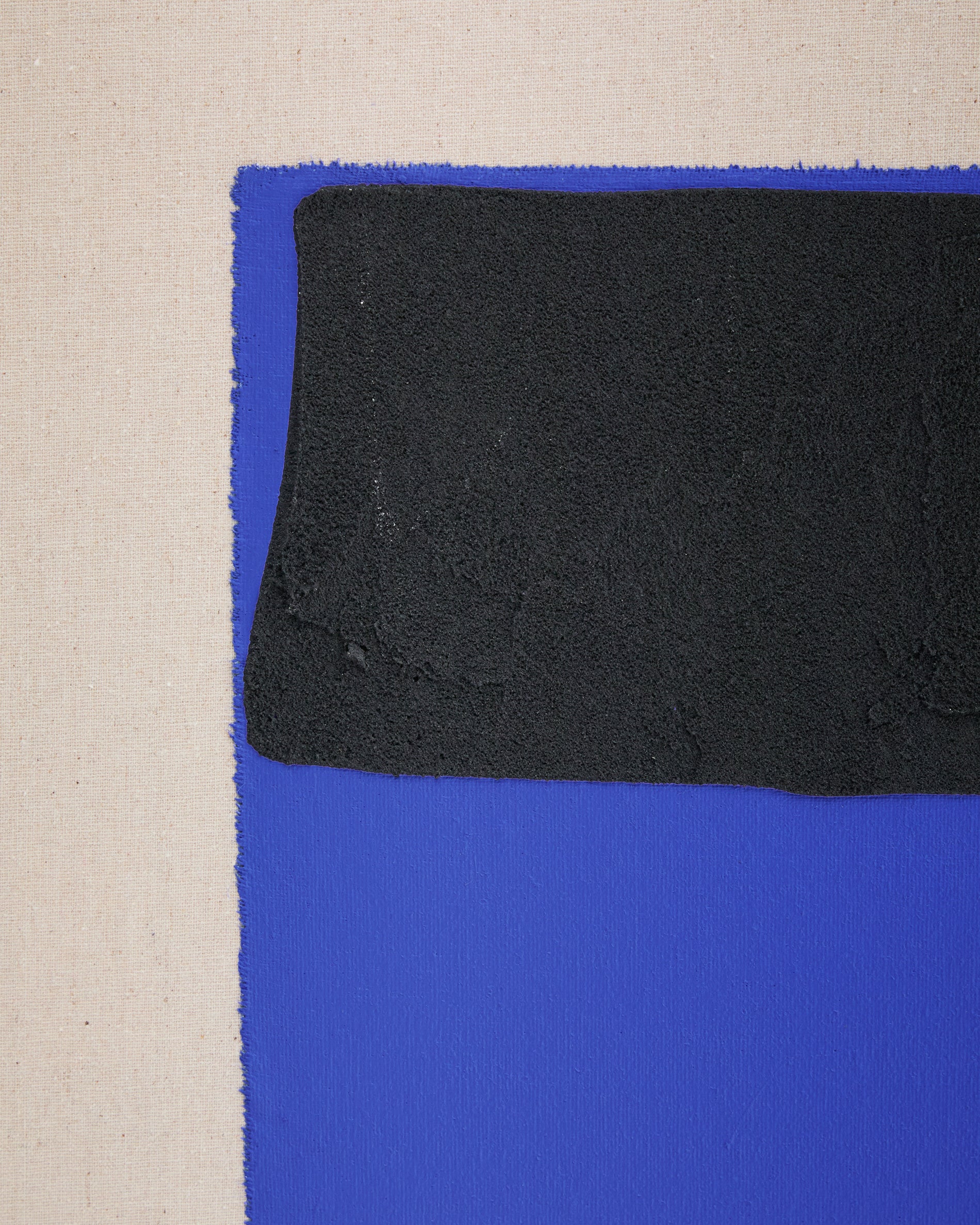 Zernu hand-painted blue and black linen abstract picture 120 x 77cm - Detail