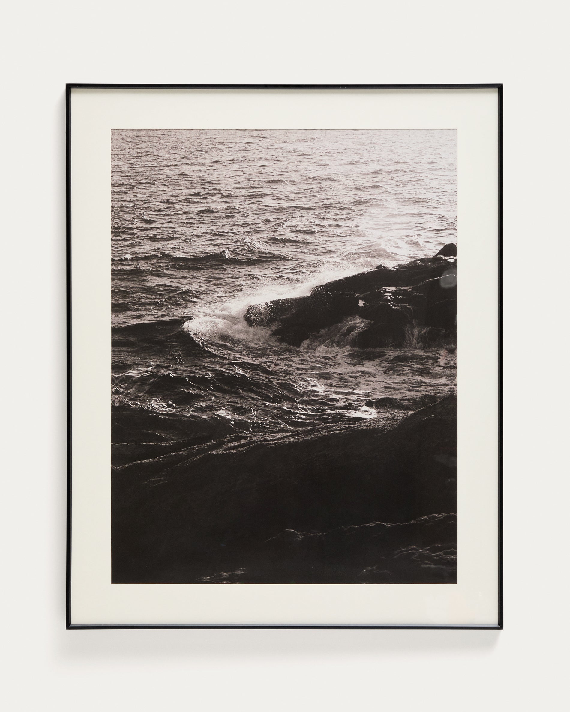 Zavira picture with photograph of waves 64 x 84cm - Product View