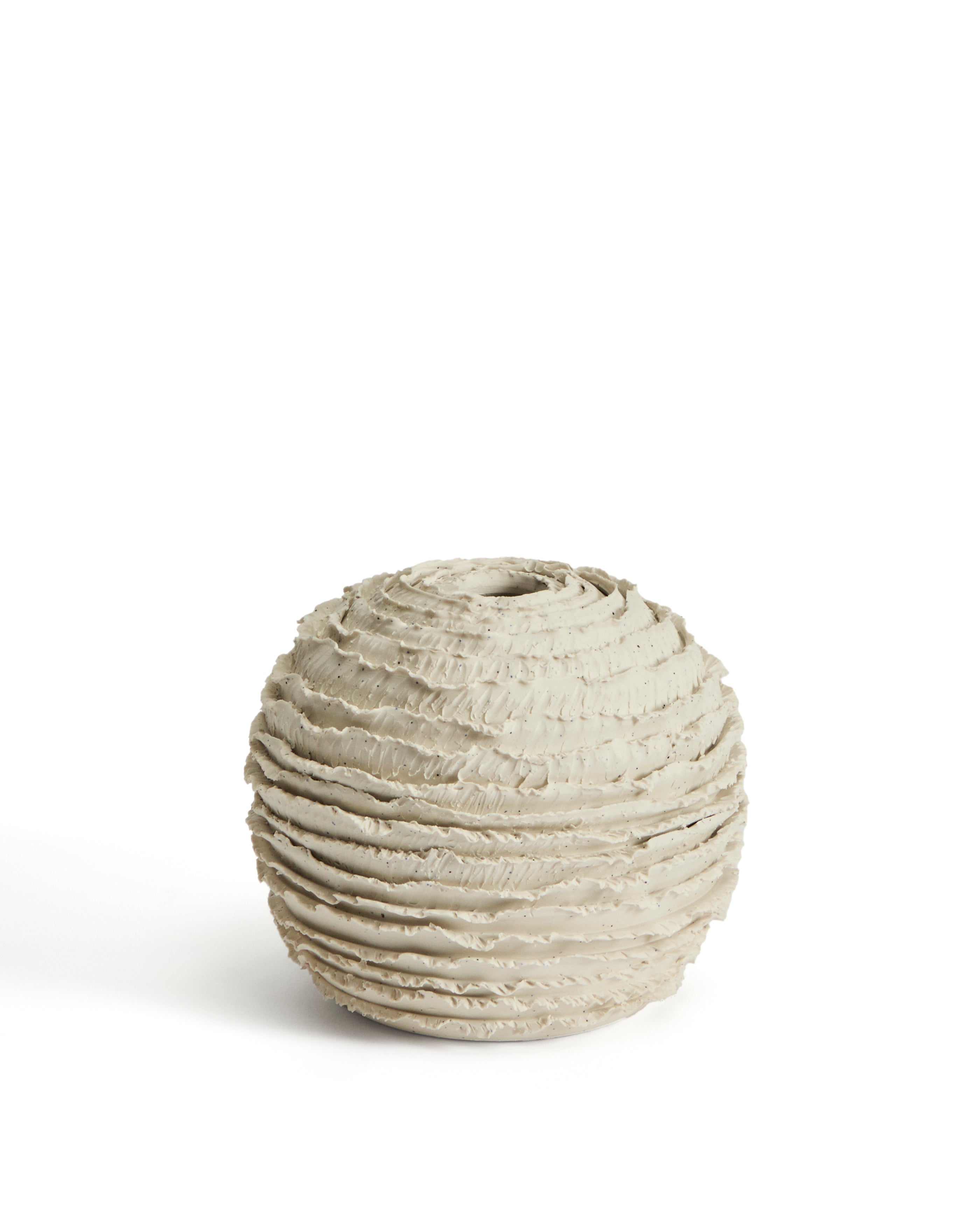 Evania vase in beige ceramic 15,5 cm - Product Image