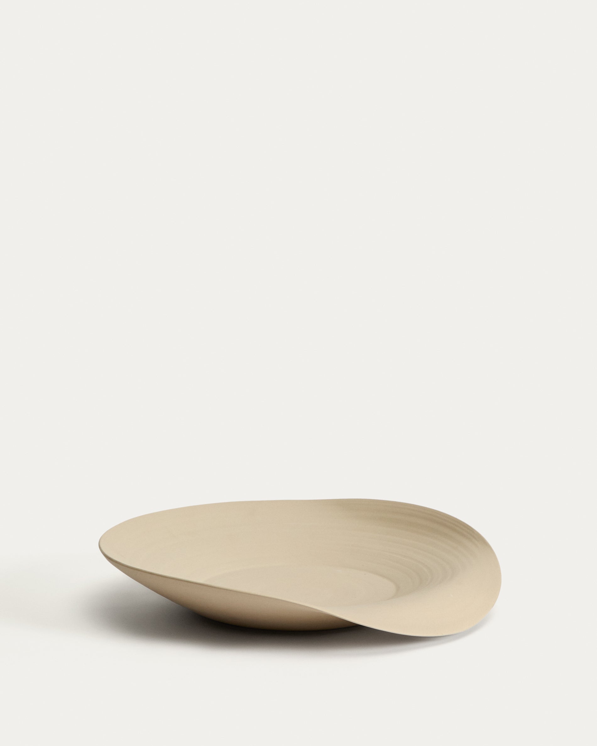 Ebenor beige ceramic centerpiece Ø 40 cm - Product View