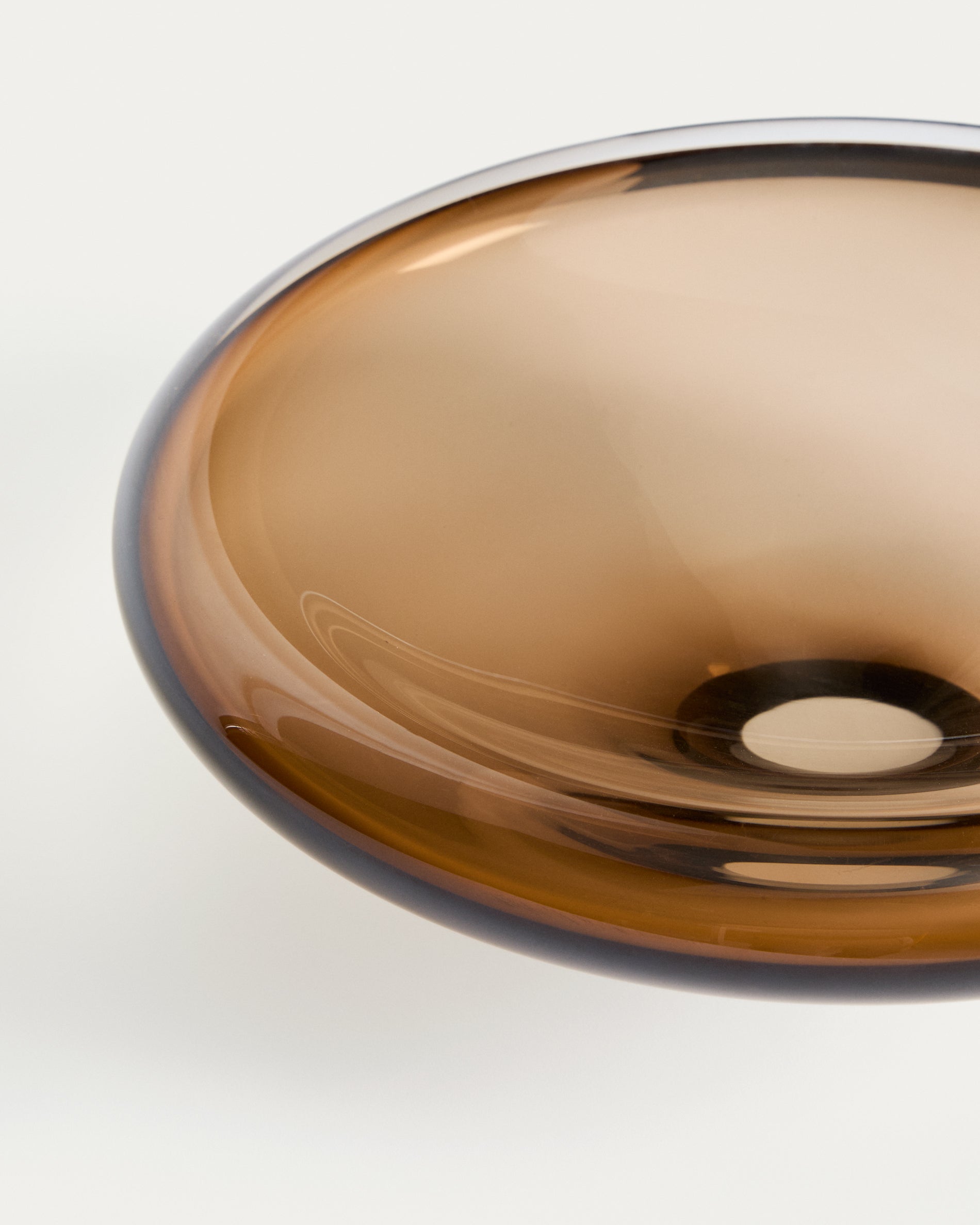 Zolira brown glass centerpiece Ø 31 cm - Detail