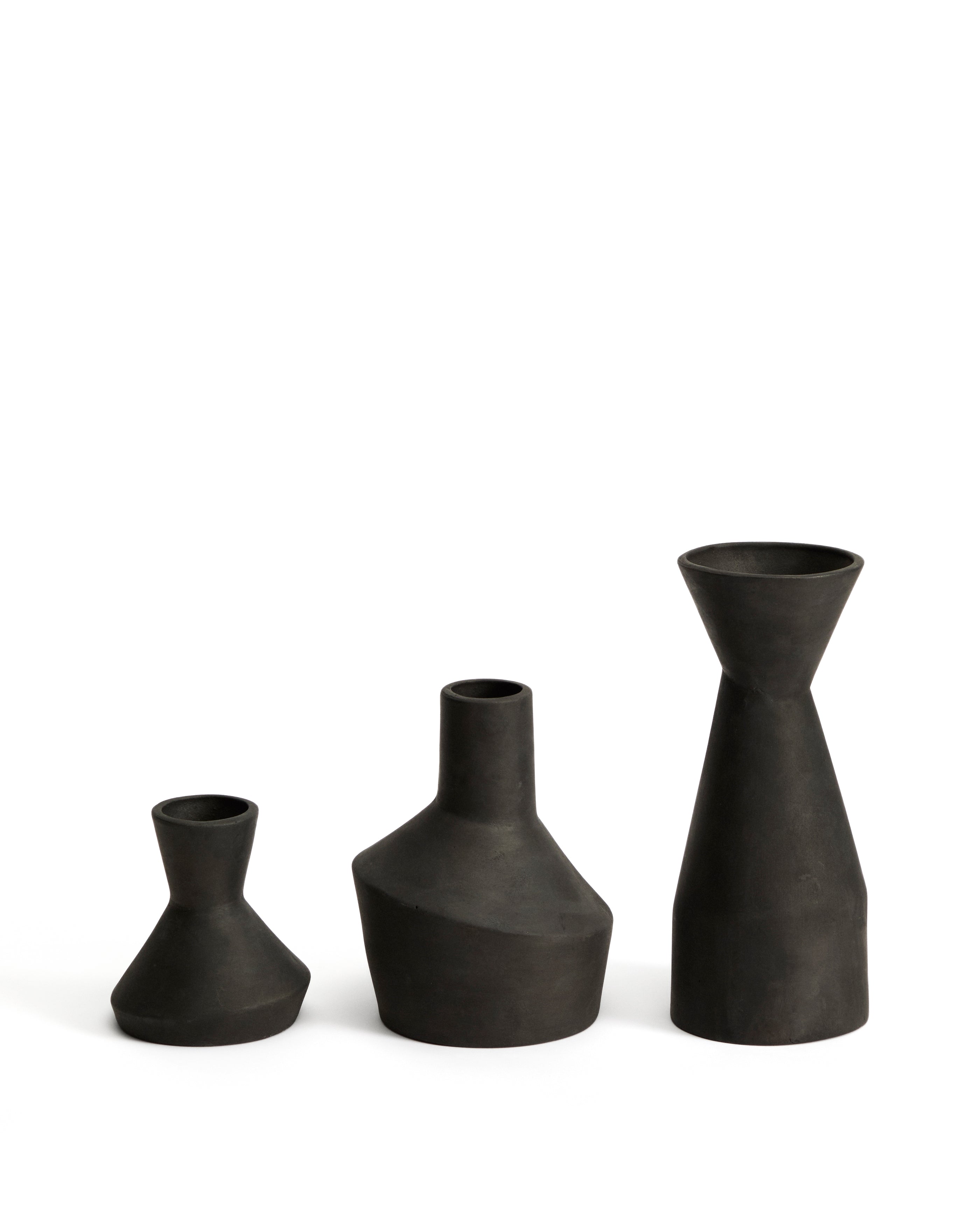 Dunari set of 3 black terracotta vases Ø 10.2 cm / Ø 14 cm / Ø 10 cm - Product Image