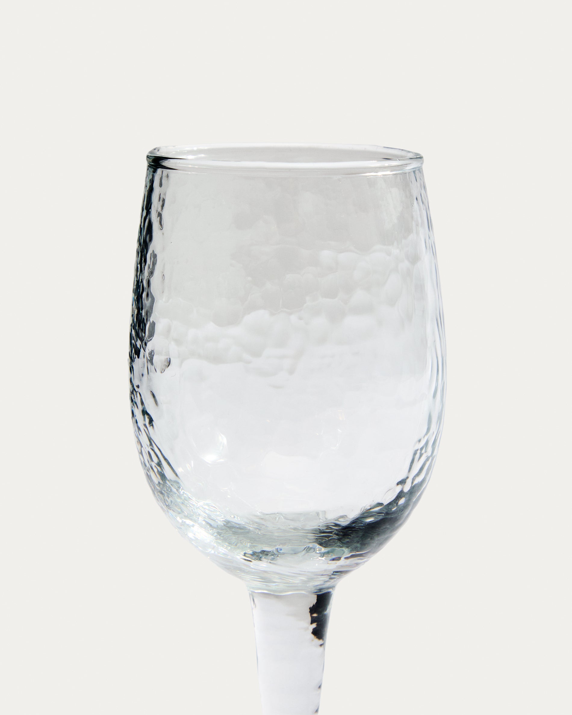 Sileia wine glass made of transparent recycled glass - Detail