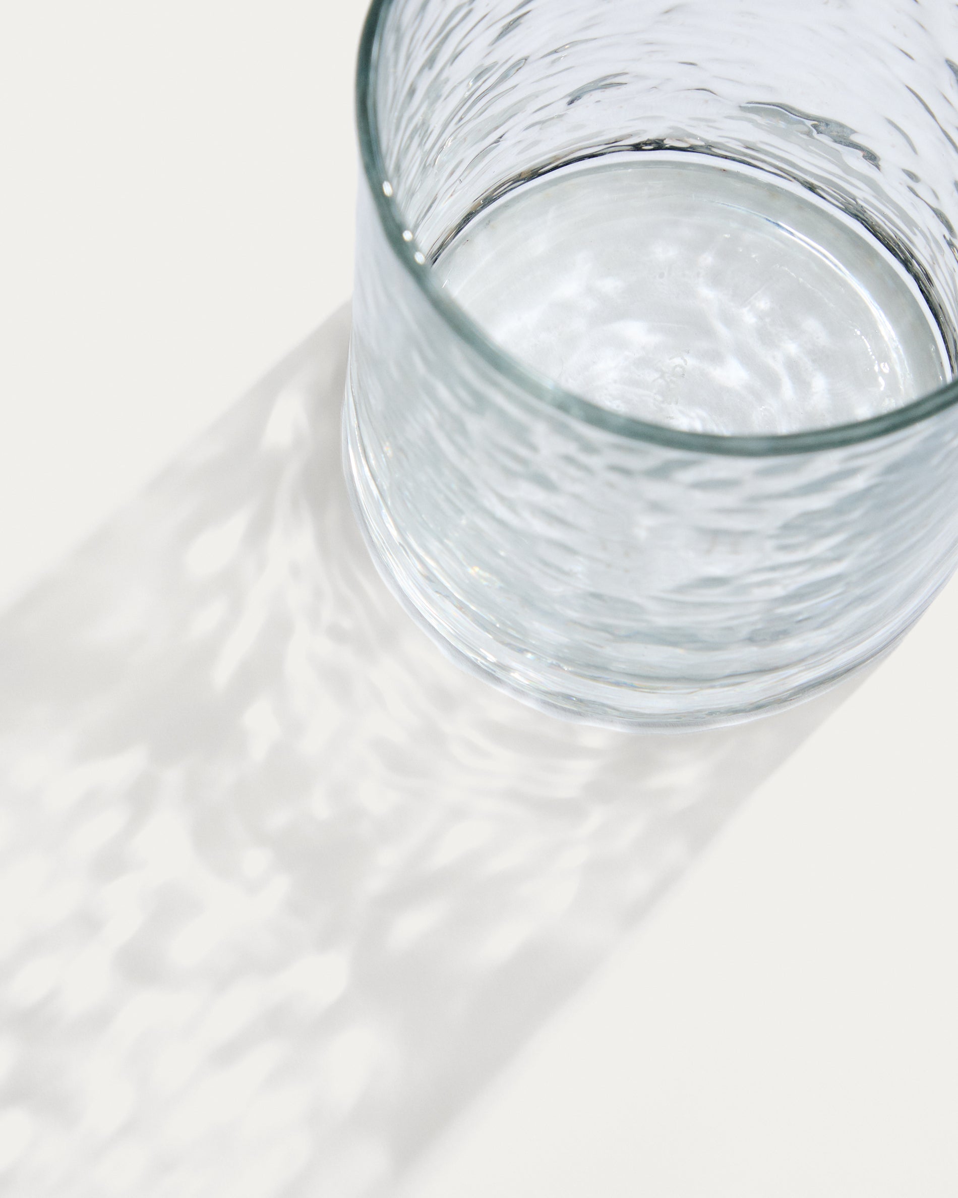 Obila cup made of transparent recycled glass - Detail