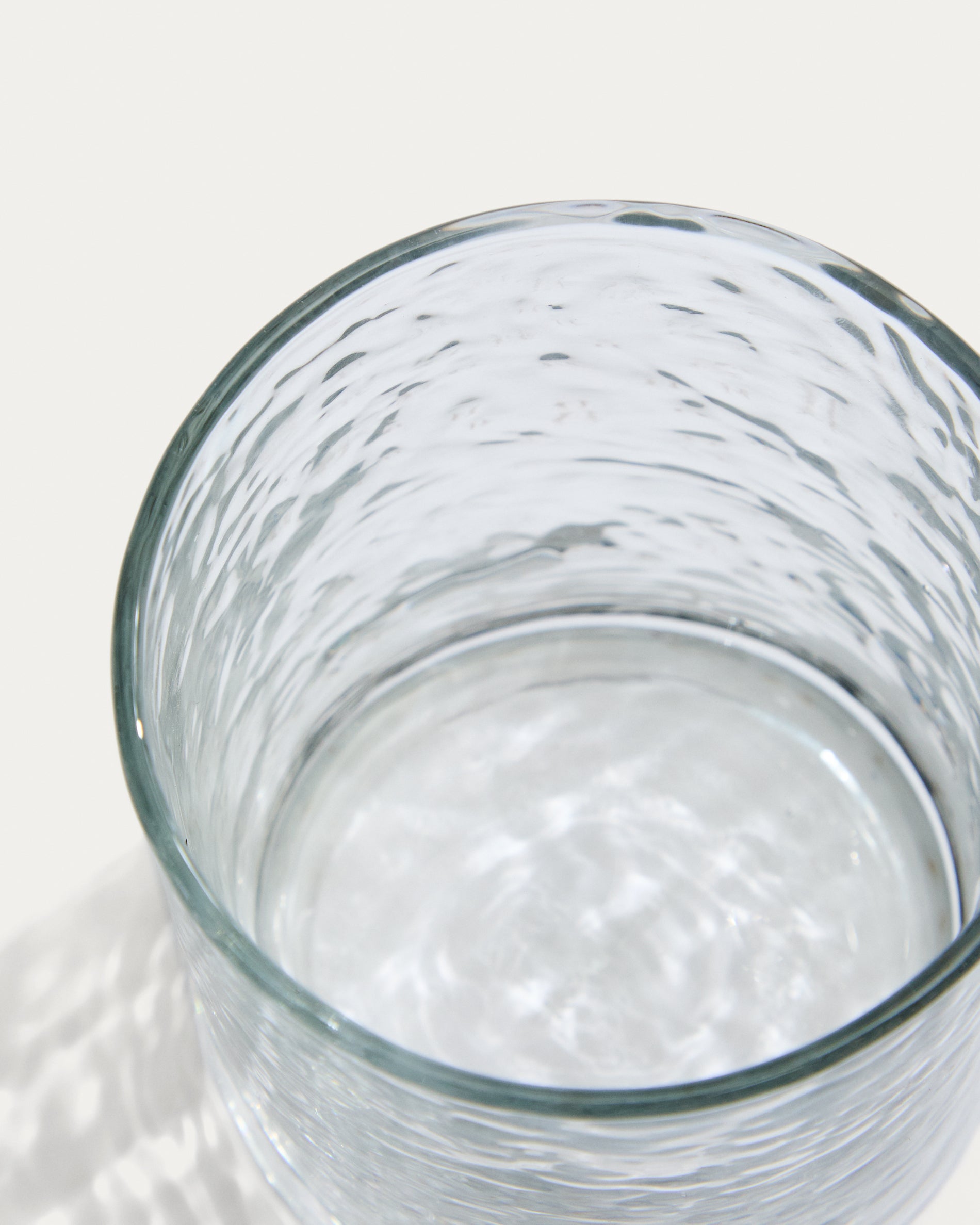 Obila cup made of transparent recycled glass - Detail