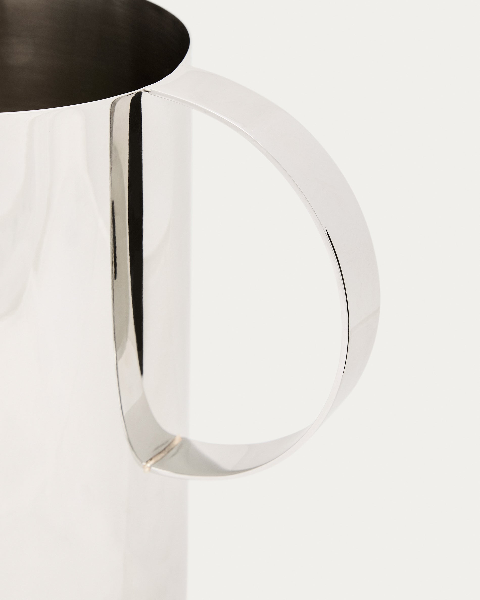 Nirela stainless steel jug - Detail