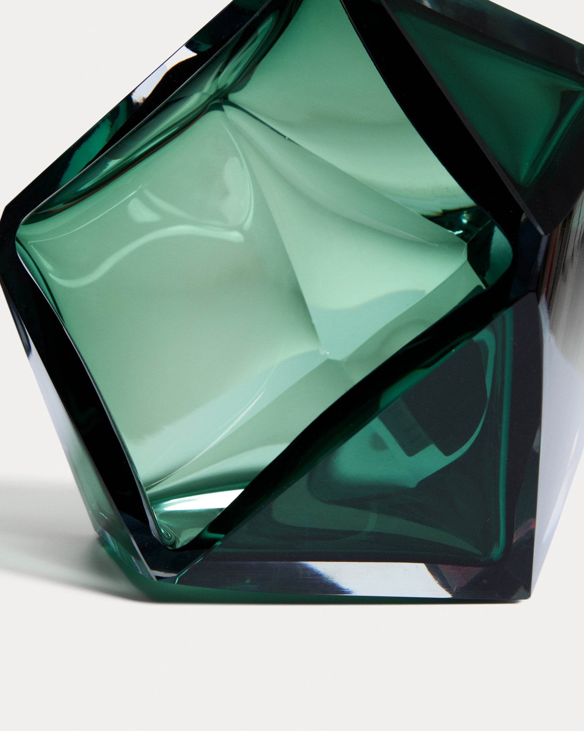 D01374CR80_1D02