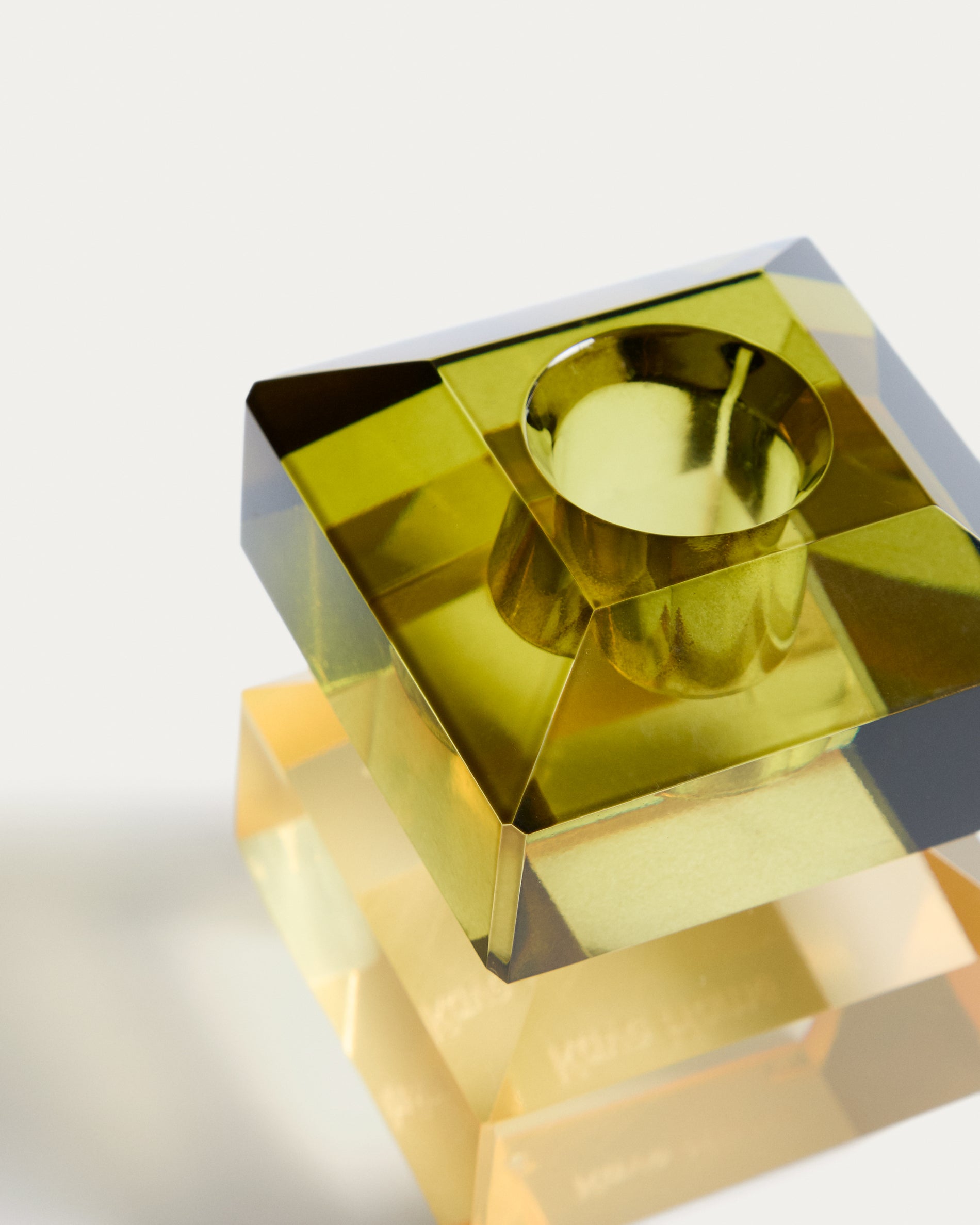 D01517CR39_1D02