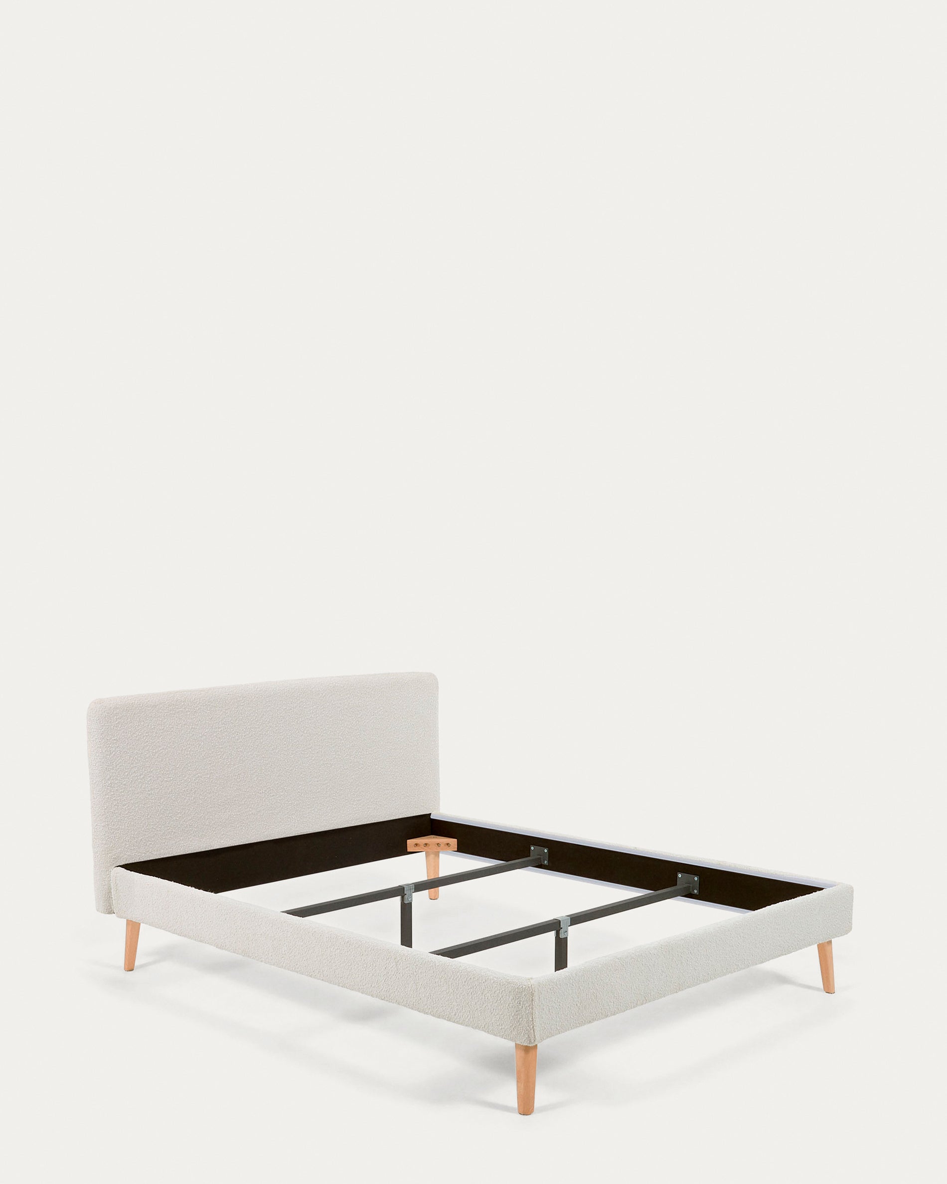 Dyla bed cover in white bouclé for a 160 x 200 cm mattress - Product View