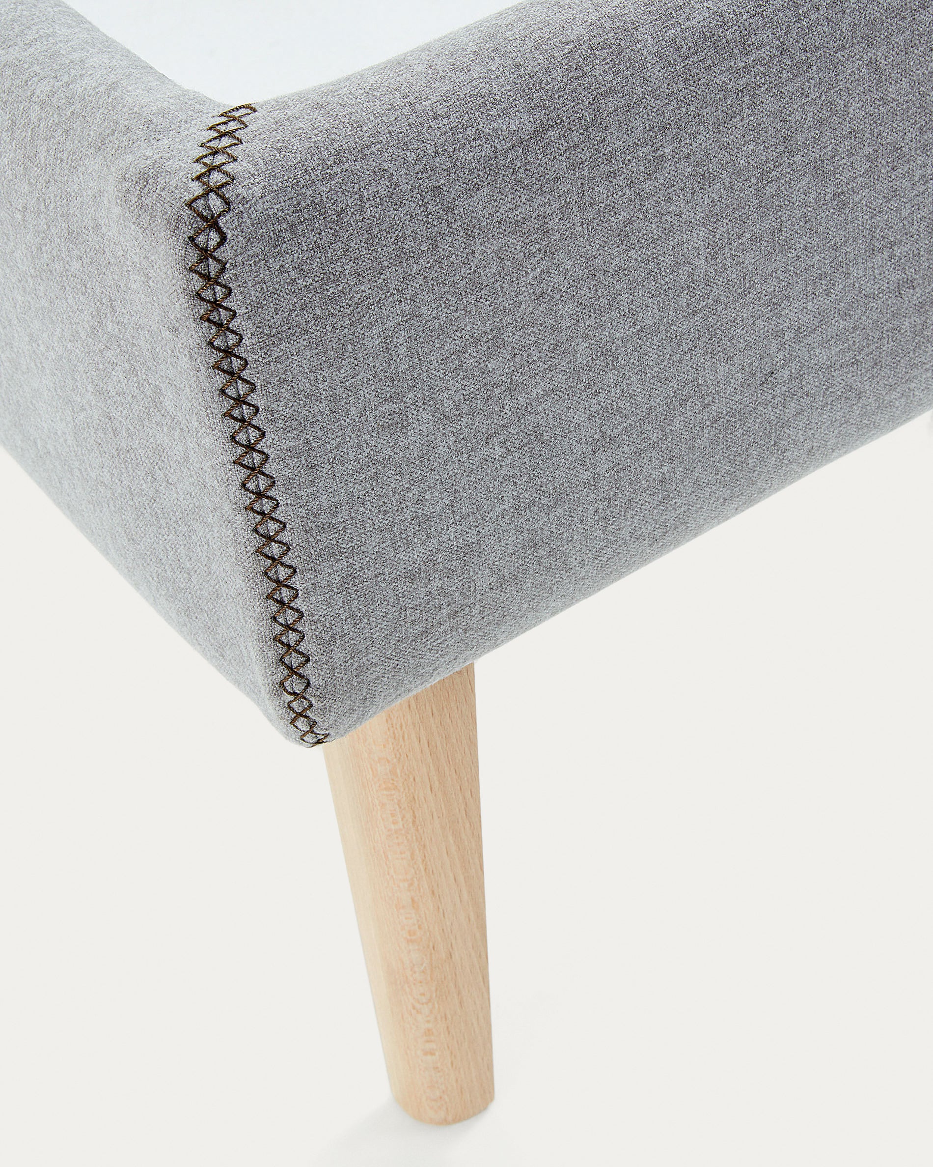 Dyla bed cover in grey for a 160 x 200 cm mattress - Detail