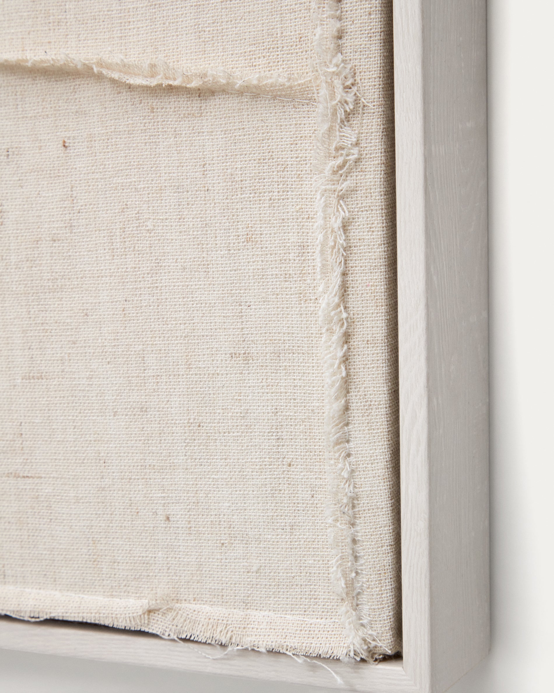 Maha white wall hanging with vertical line 52 x 72 cm - Detail