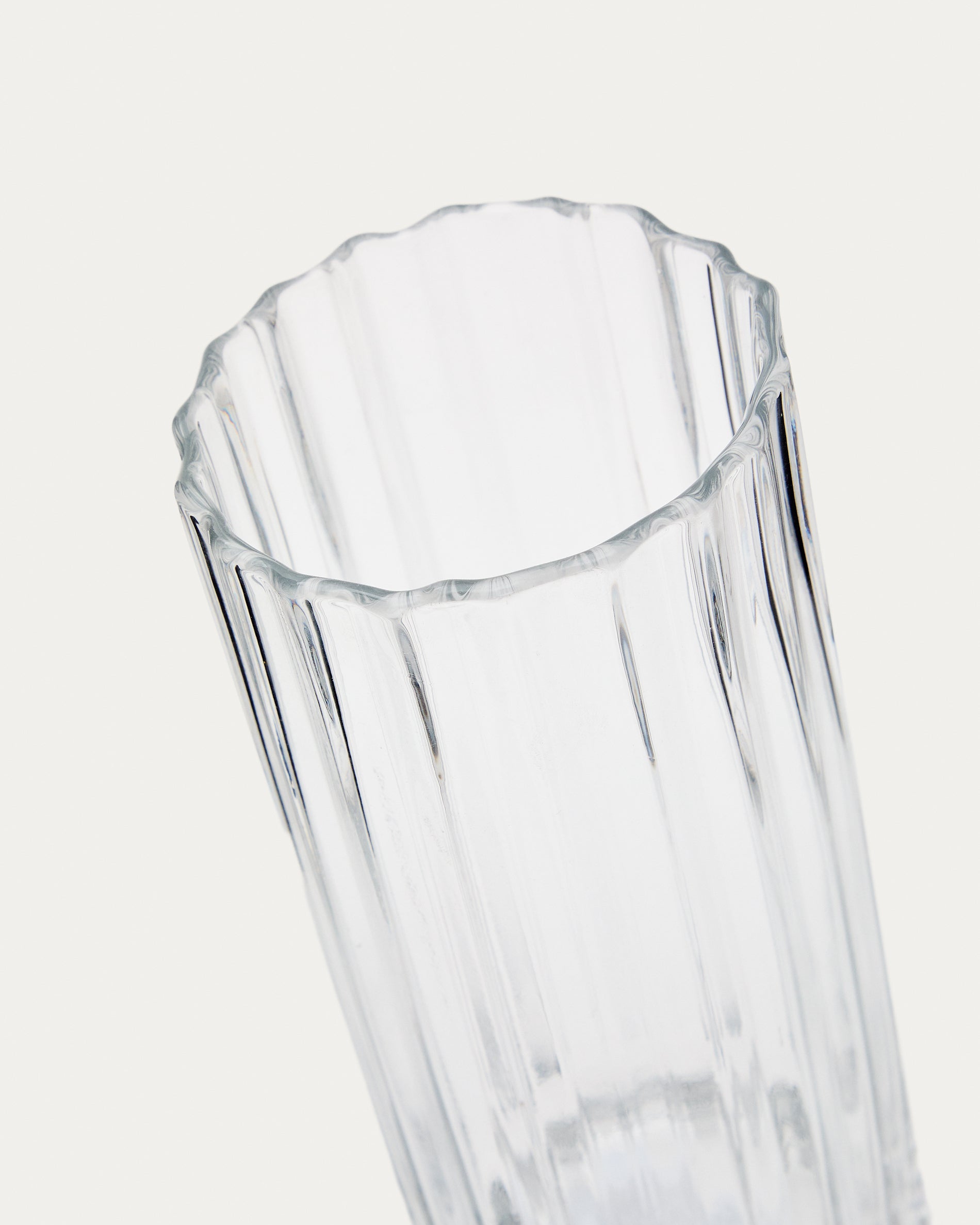 Neblan transparent glass vase, 25.5 cm - Detail