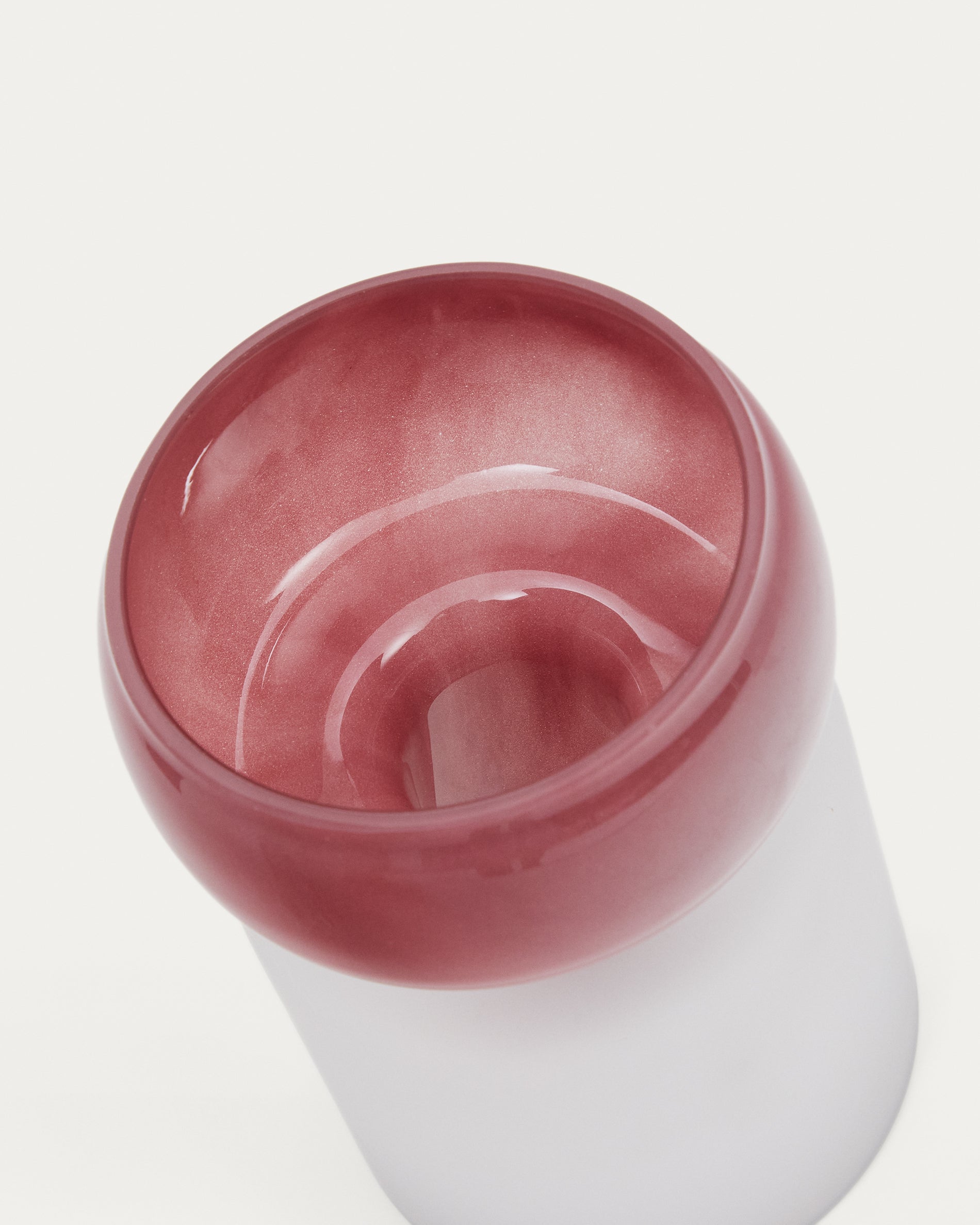 Kelse transparent and pink glass vase, 19 cm - Detail