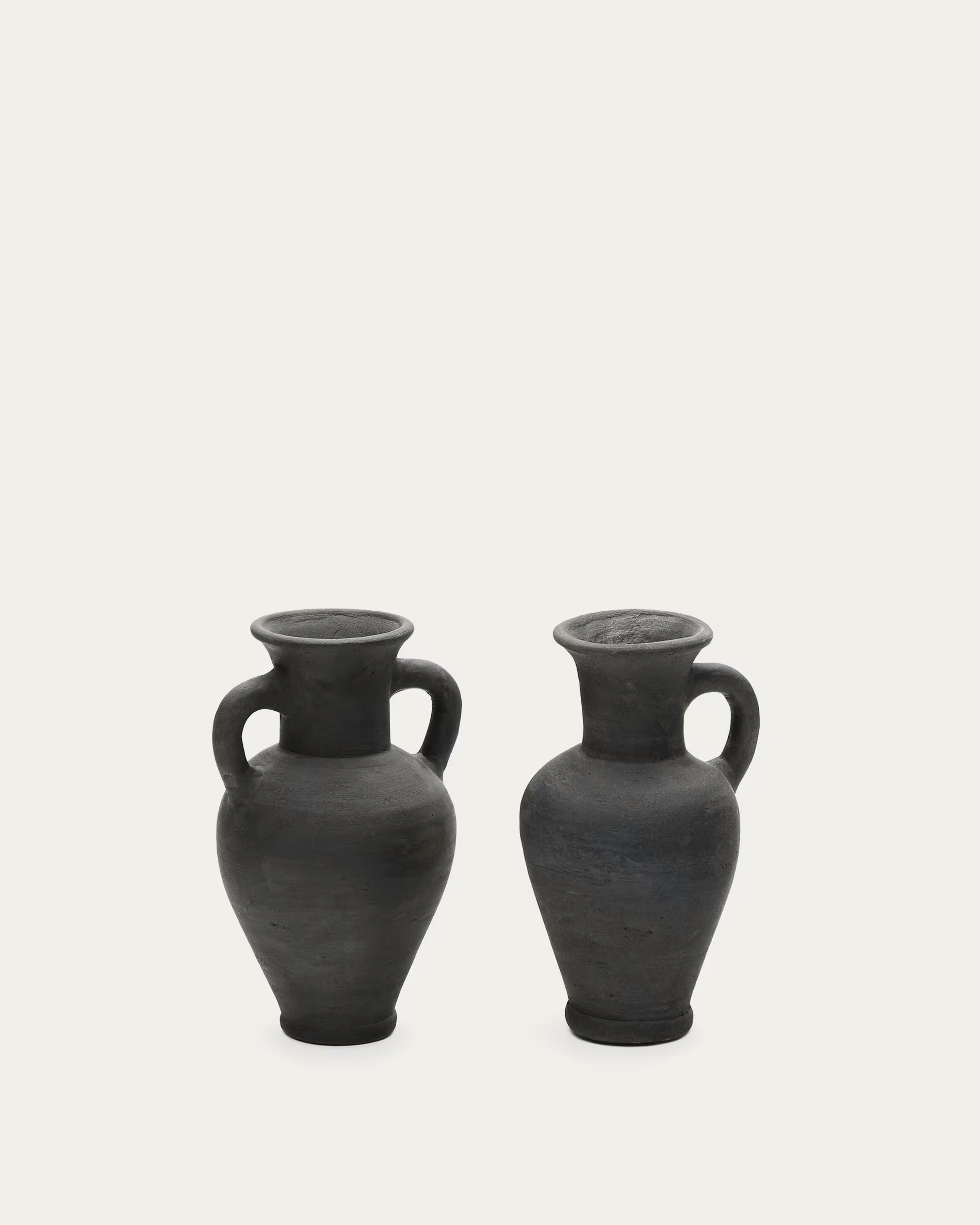 Tefare 2-piece terracotta vase set in black design, 18 cm / 18 cm.