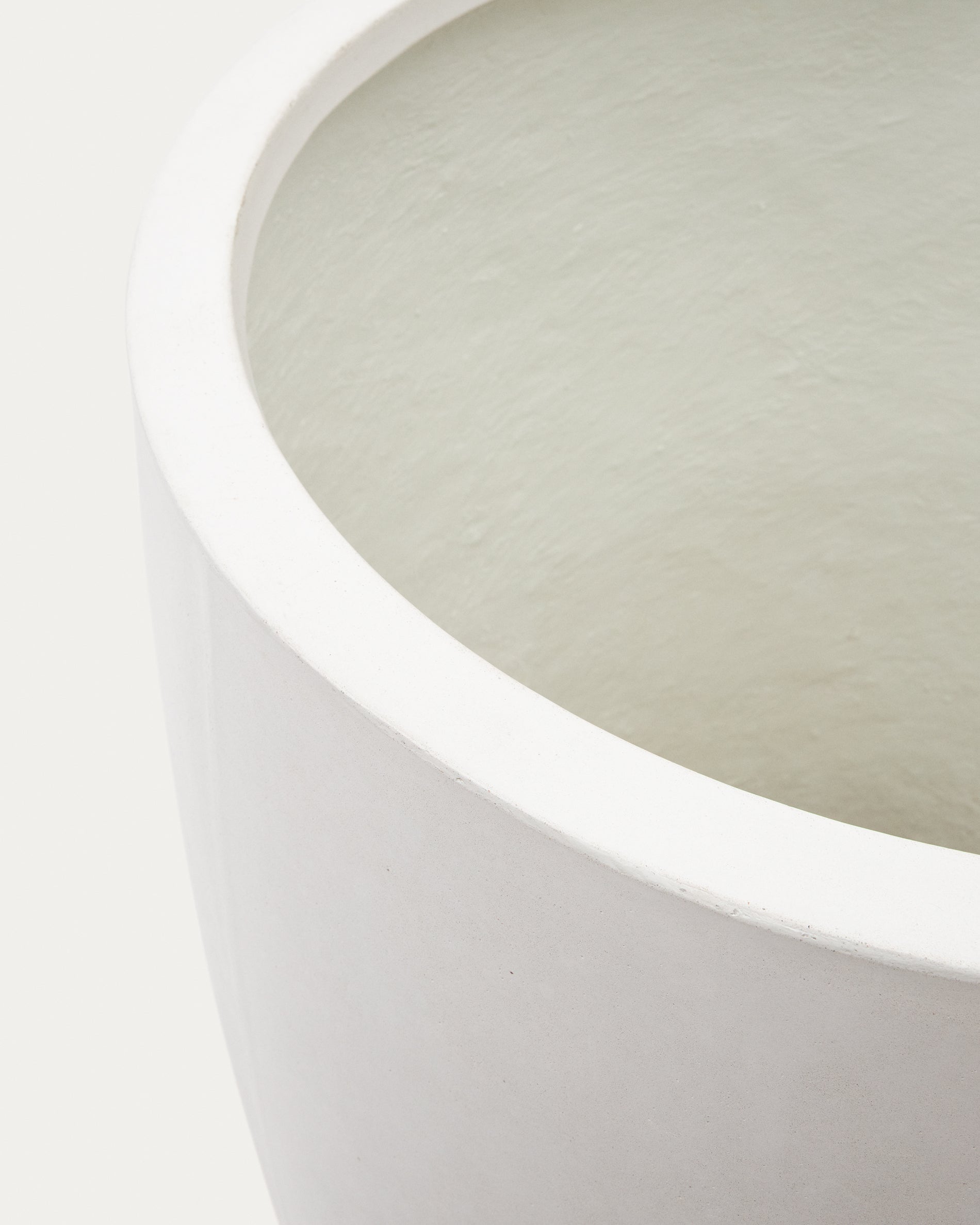 Aiguablava White Cement Planter Ø 75 cm - Detail