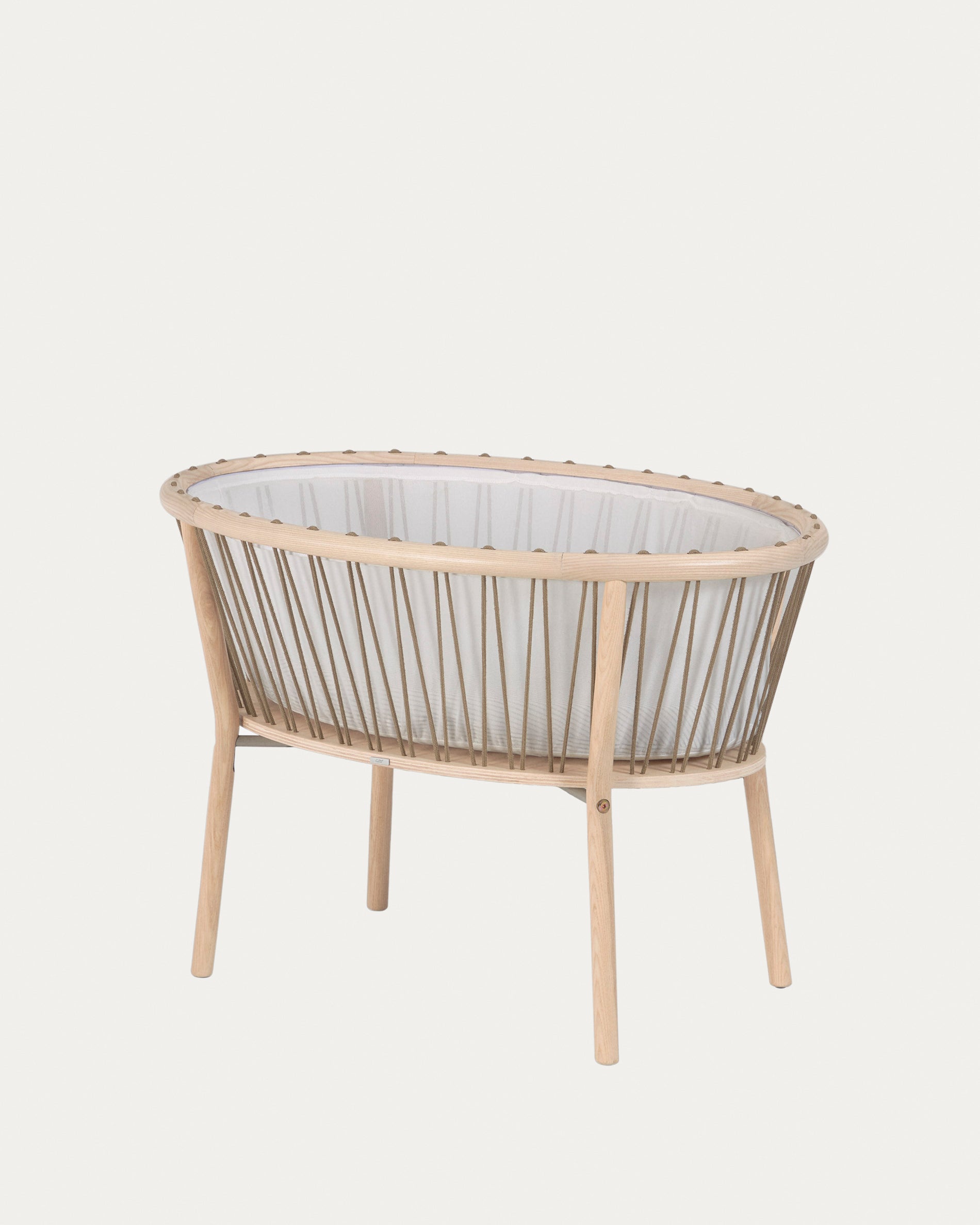 Leonela ash wood bassinet 97 x 62 cm FSC 100% - Product View
