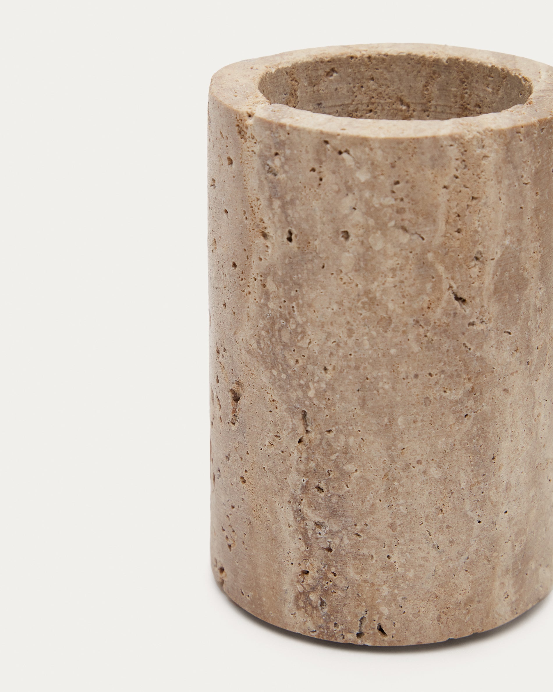Macre beige travertine toothbrush holder - Detail