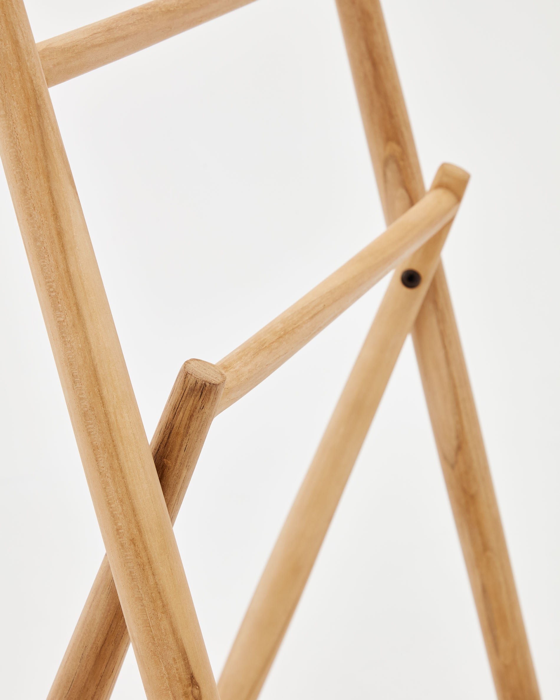 Roxana towel rack in solid teak, 50 x 95 cm - Detail