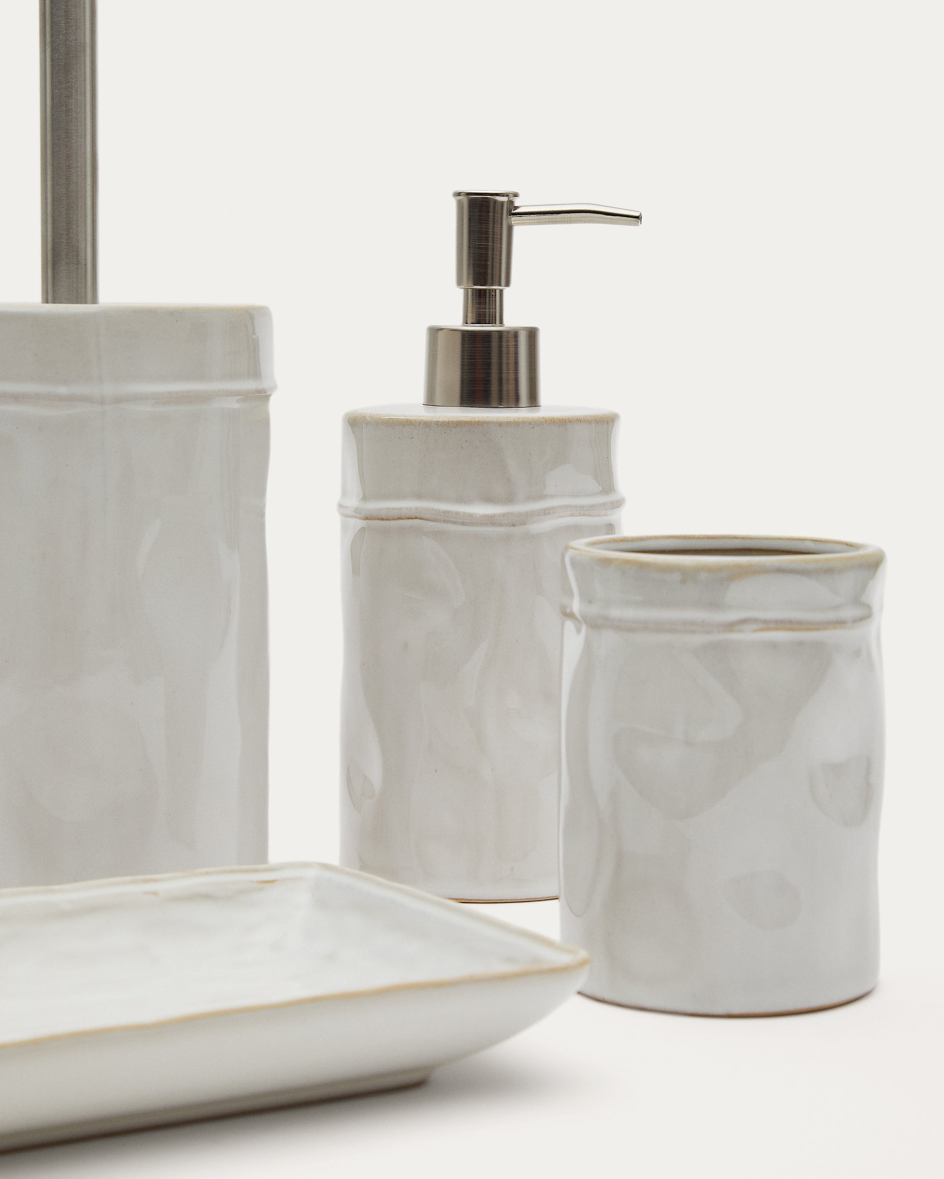 Savel Grey Stoneware Toilet Brush - Detail