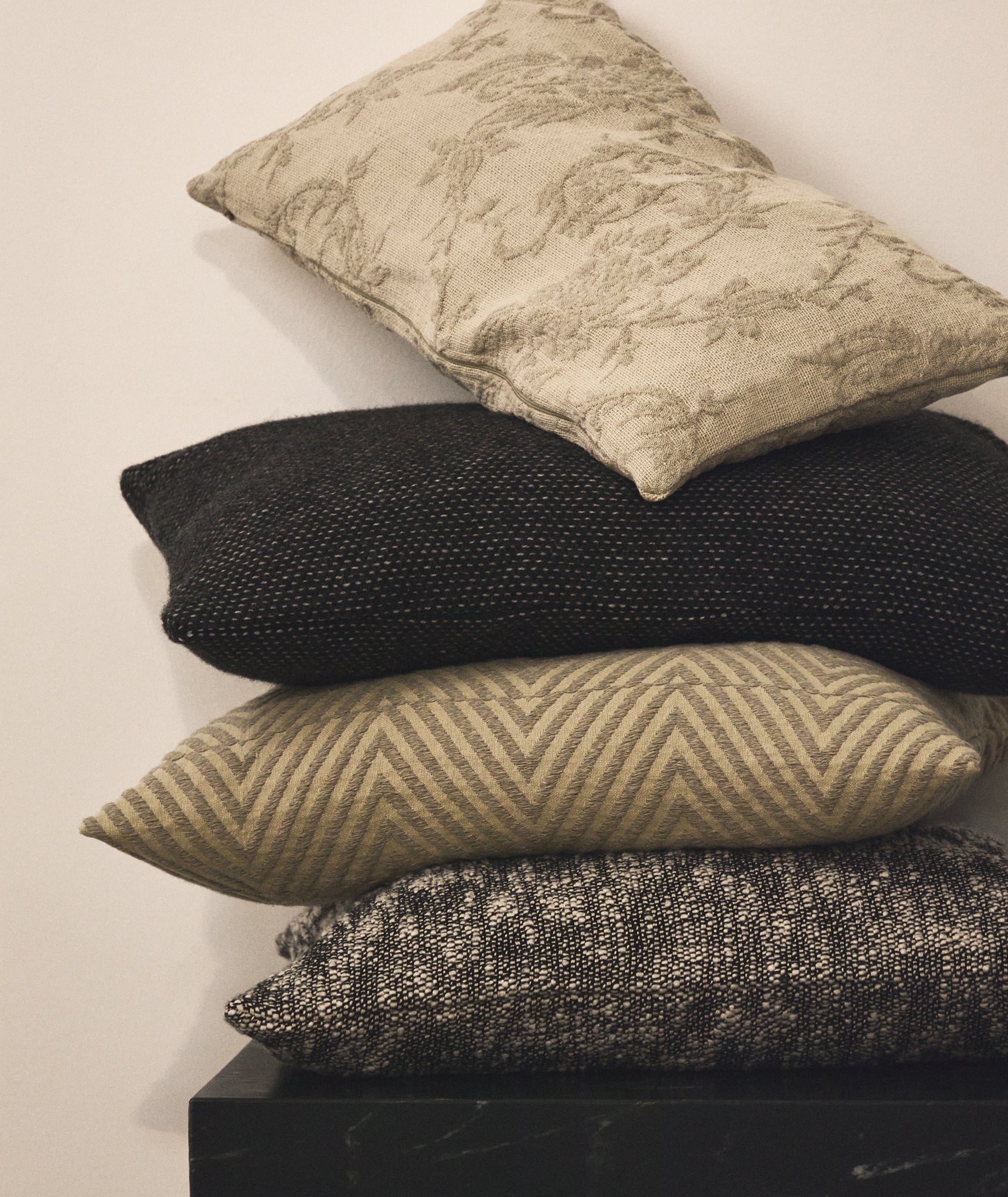 Hc1BDoIwEEDRu8y66RQoErvzDCwdQyoMUKXSUMREwt1tXL-f_B3i0oKBcV1DNISEnfTcOSufduNx9izb2RM6bwcmfIdpth1h3zzCQLhllT5pfS6yitD6u-NXy5Hwkpe1ylRTlFqmEAT00wrmusPCYHb4gMmVUgICmN5OkQX8B7X7Ji8THcft-AE