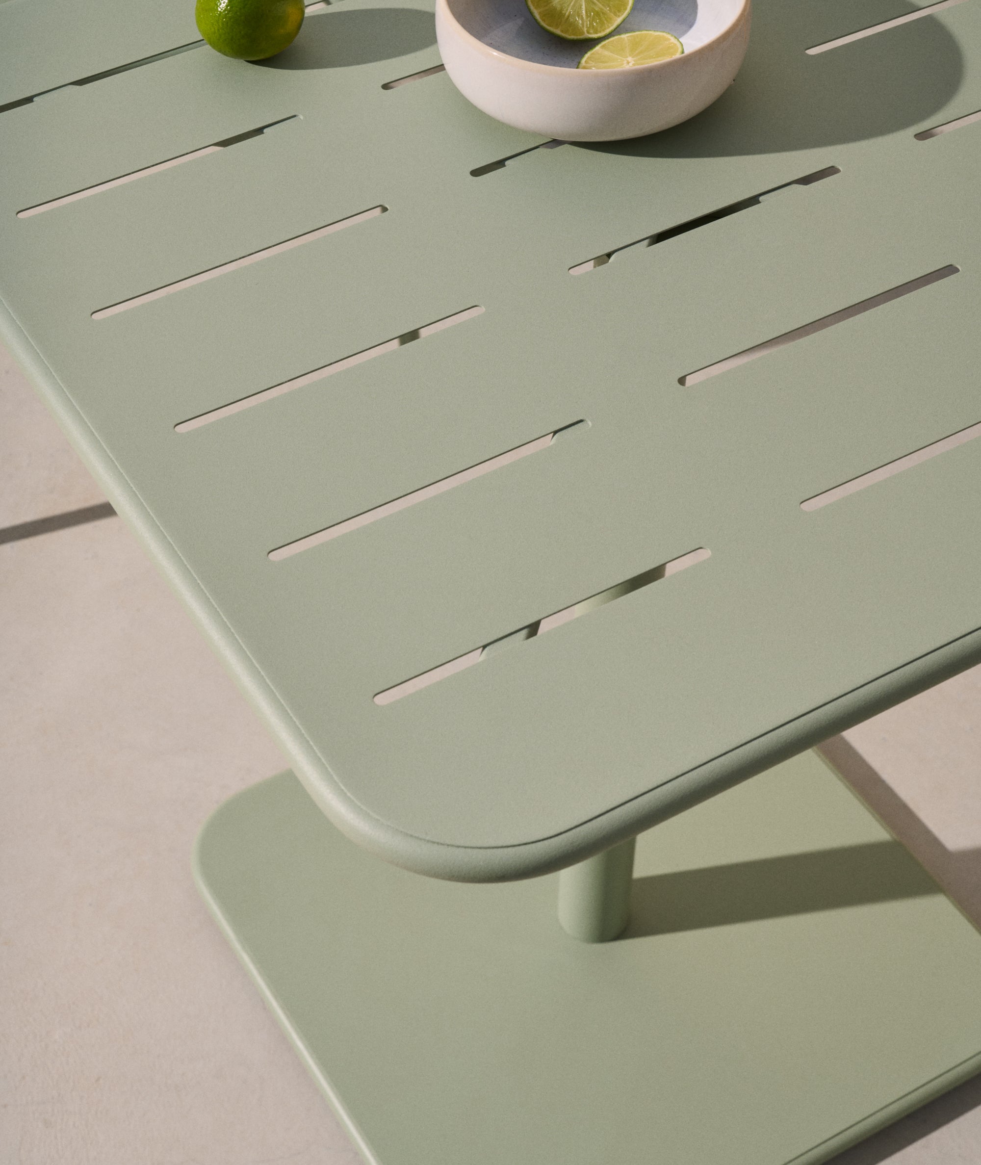 Hc1BDoIwEEDRu8y66VRCQbrzDCwdQyoMUKXSUMTEhrtLXL-f_ARxacHAuK4hGkLCTnrunJVPu_E4e5bt7AmdtwMTvsM0246wbx5hINxOZZ5V56LQFaH1d8evliPhJdO1UnmjSi2PEAT00wrmmmBhMAk-YDKllIAAprdTZAH_Qe2-h-uD9v22_wA