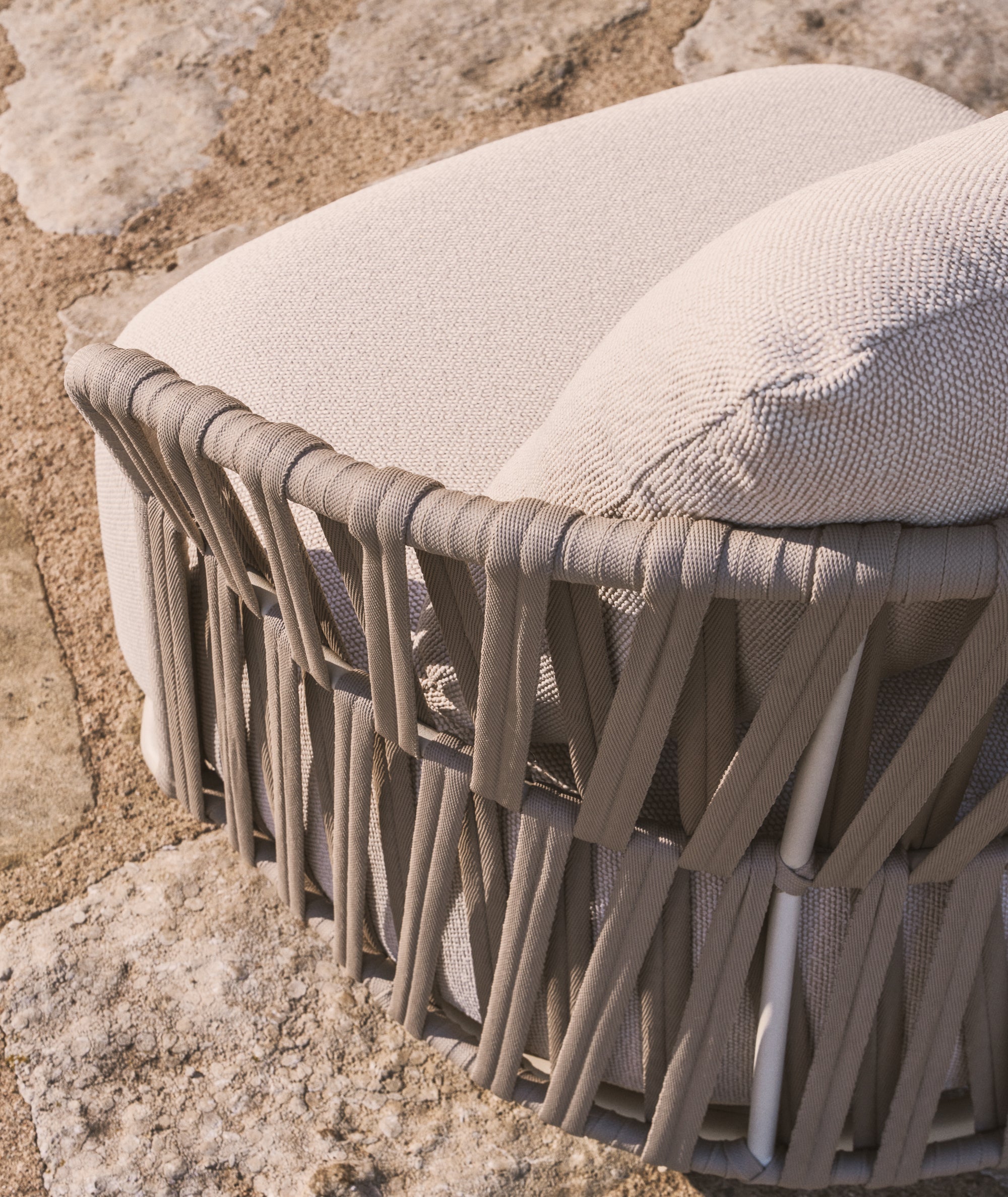 Hc1BDoIwEEDRu8yadKZVIenOM7B0DKkwQJVCQxETCXeXuH4_-RukuQYL_bLEZBkZGxWk8U693Cr9FETVU2D0wXXC-I7D5BrGtnrGjnHVRaHNifSZGF14eBlrSYxXk5ea8oqMVkcIGbTDAva2wSxgN_iANUSUQQTbuiFJBv9B6b-HXw7a9_v-Aw