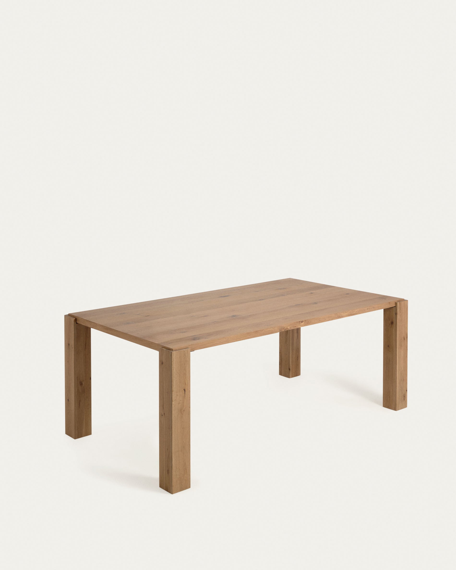 Deyanira table with oak veneer and solid oak legs 200 x 100 cm - Product View