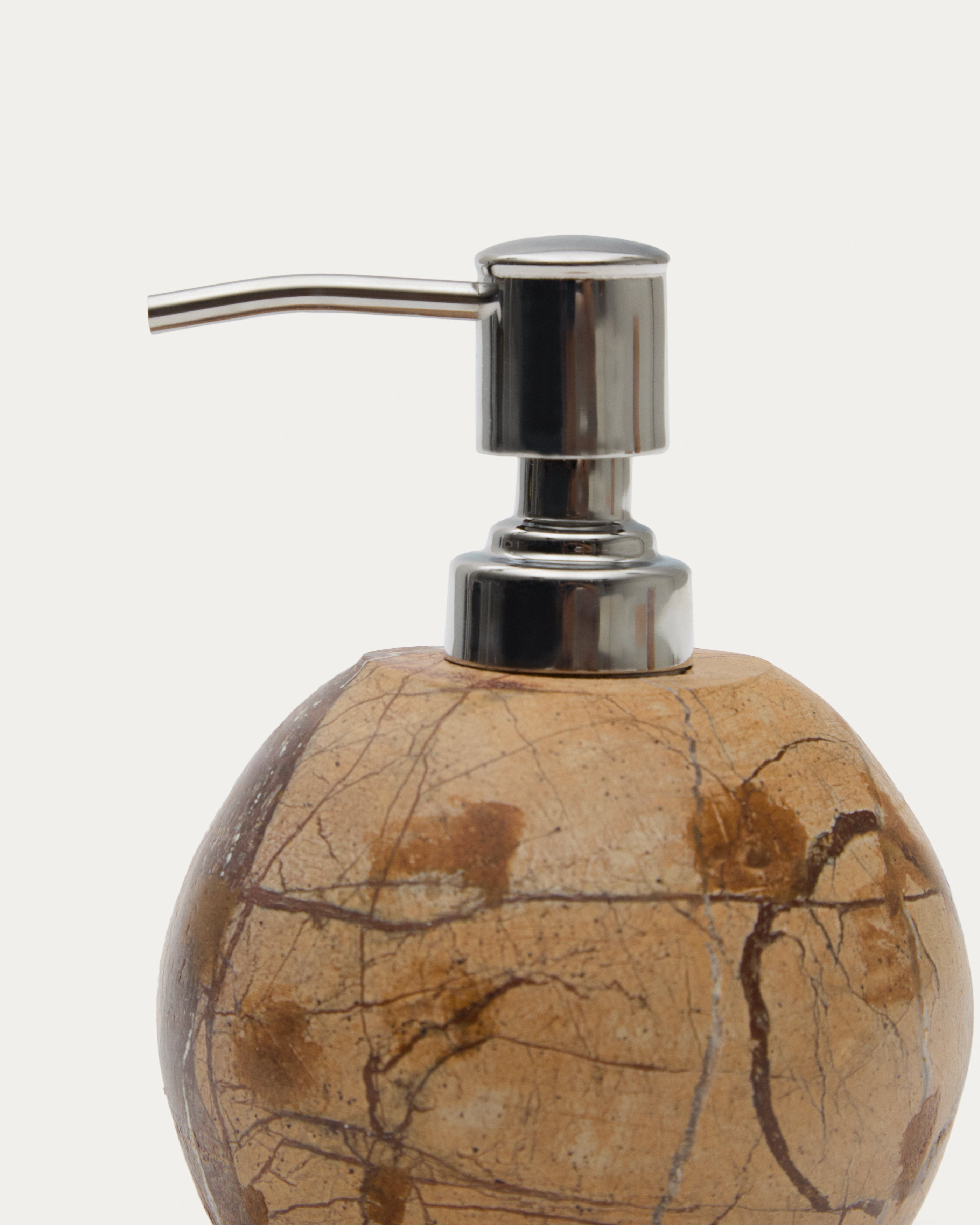 Spalsh beige marble soap dispenser - Detail