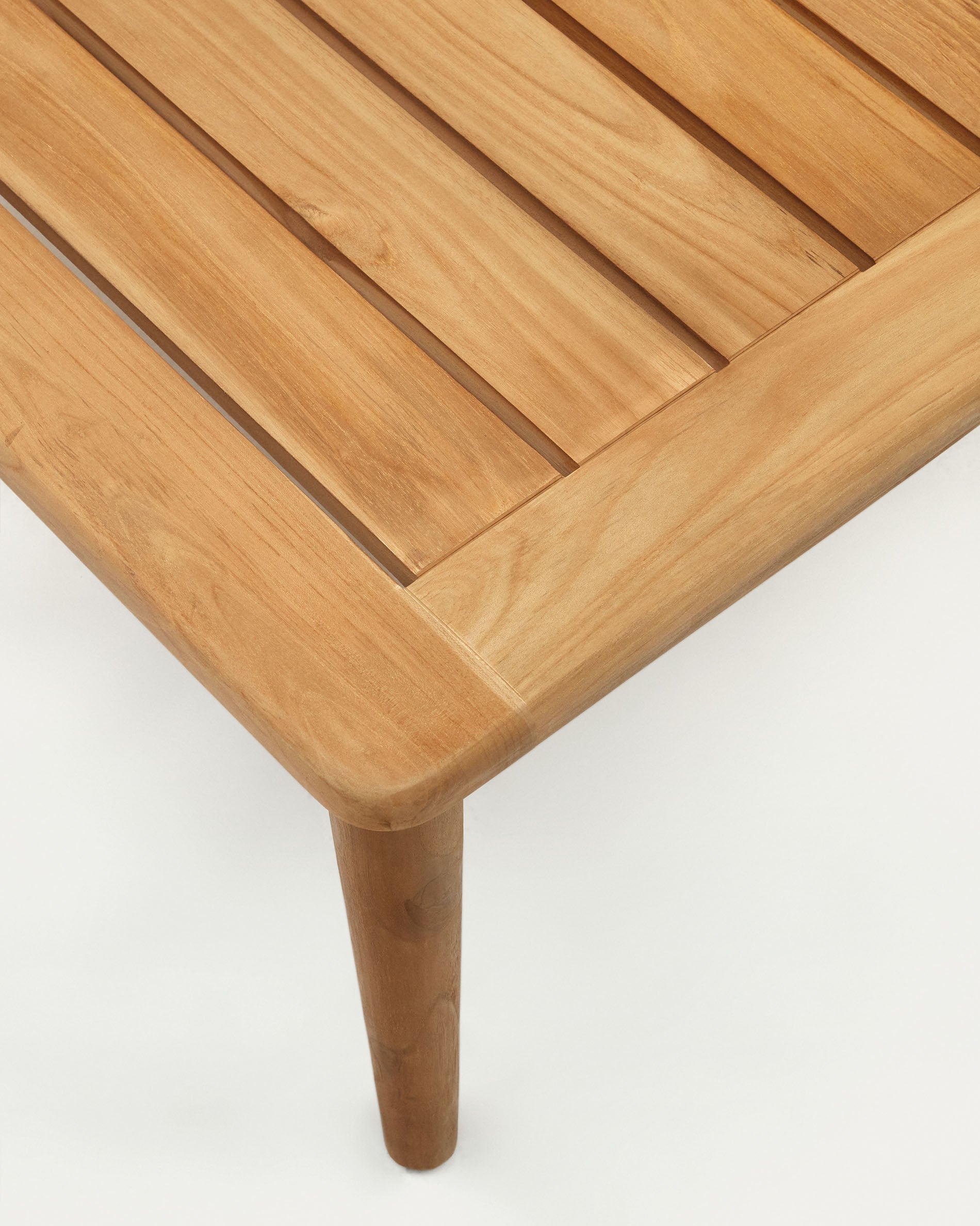 Portitxol solid teak coffee table, 80 x 80 cm - Detail