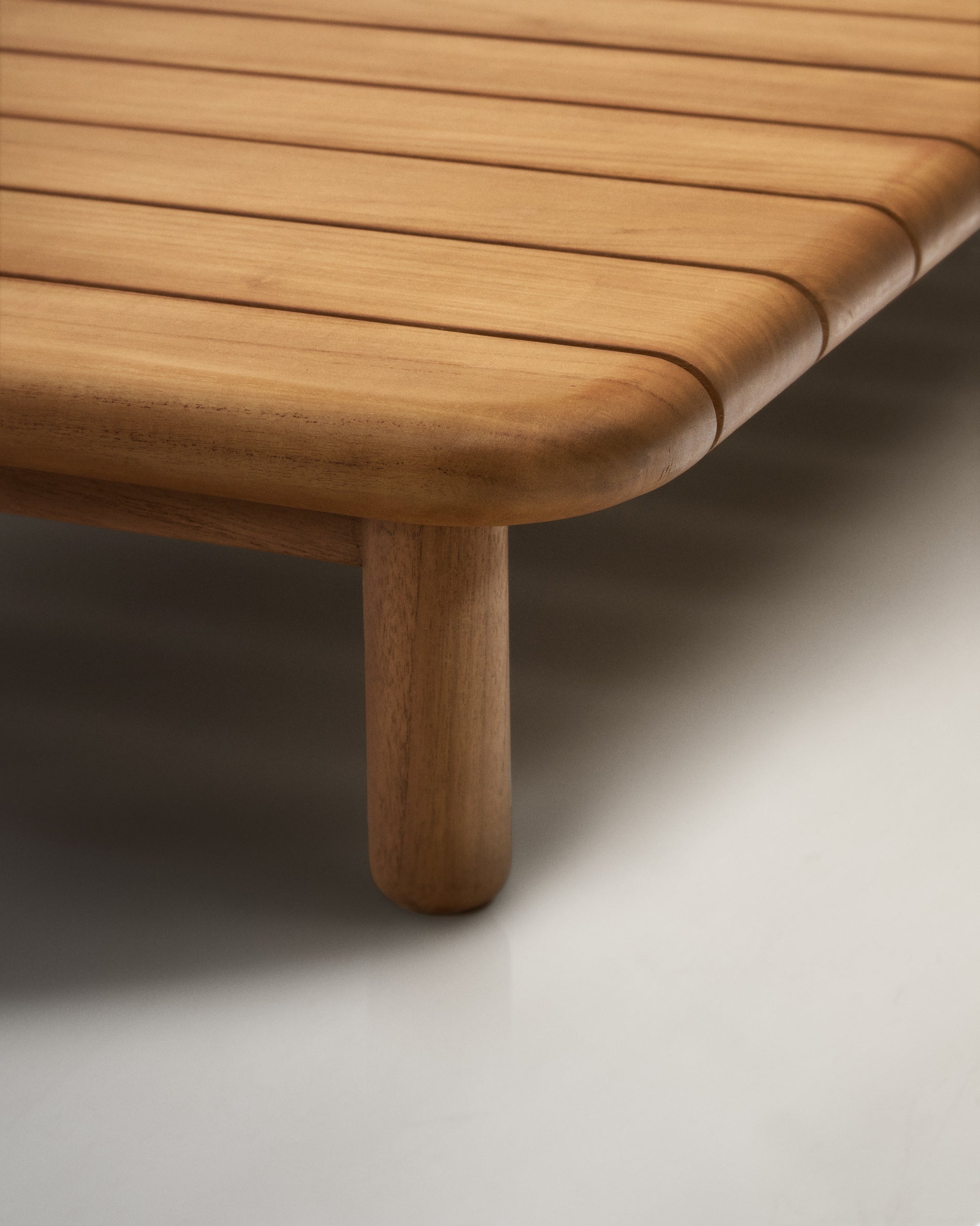 Turqueta coffee table made from solid teak wood, 140 x 70 cm, FSC 100% - Detail