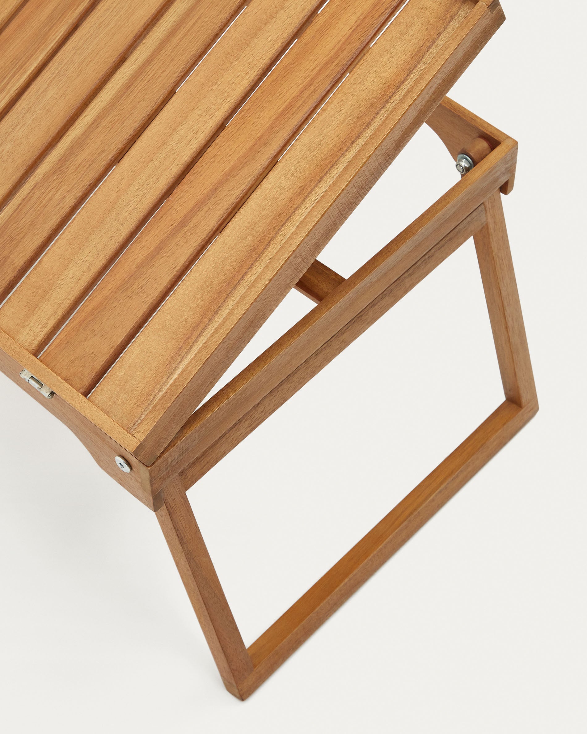 Mani folding tray made from solid acacia wood FSC 100% - Detail