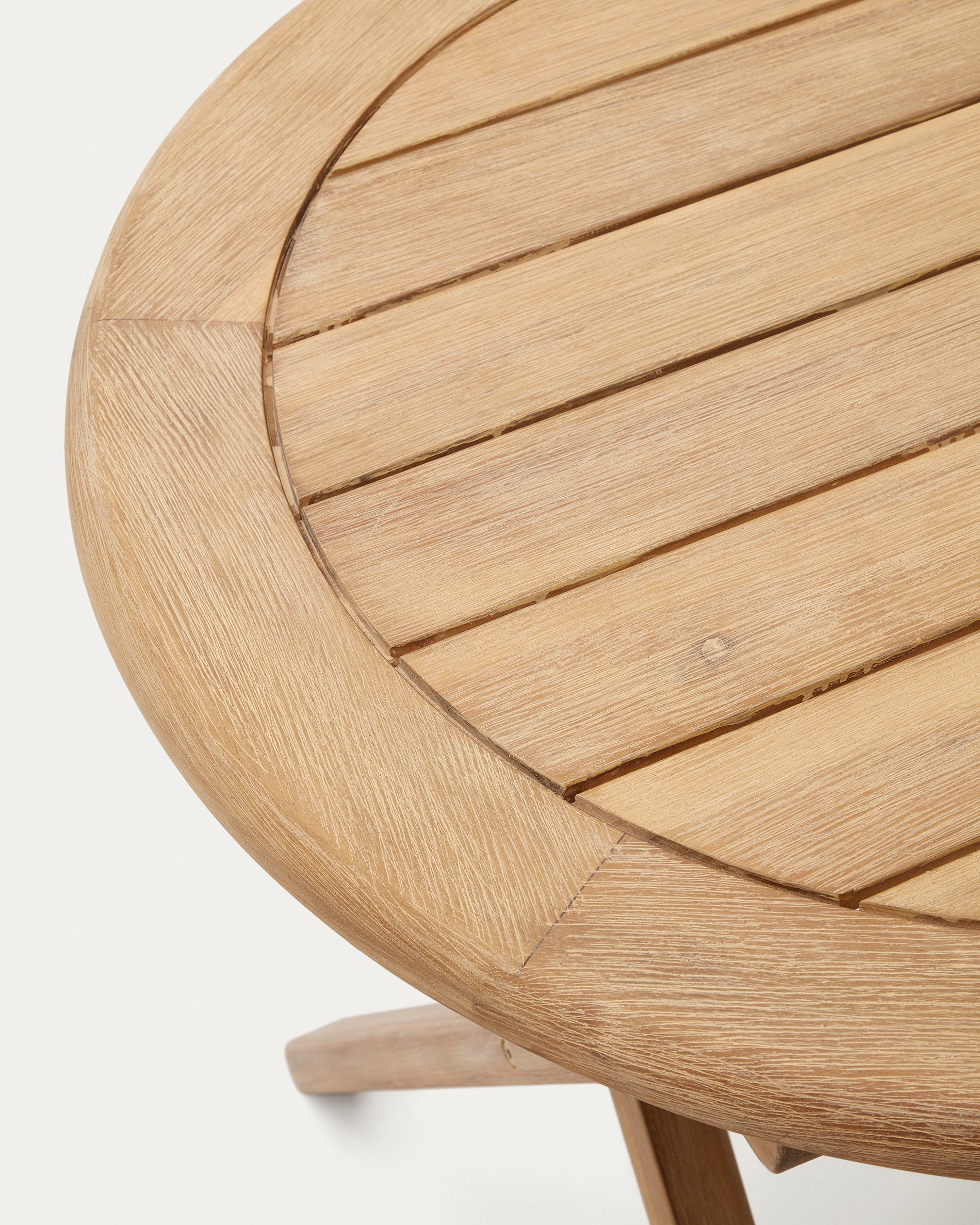 Dandara folding table in solid acacia wood natural finish, Ø 120 x 60 cm FSC 100% - Detail