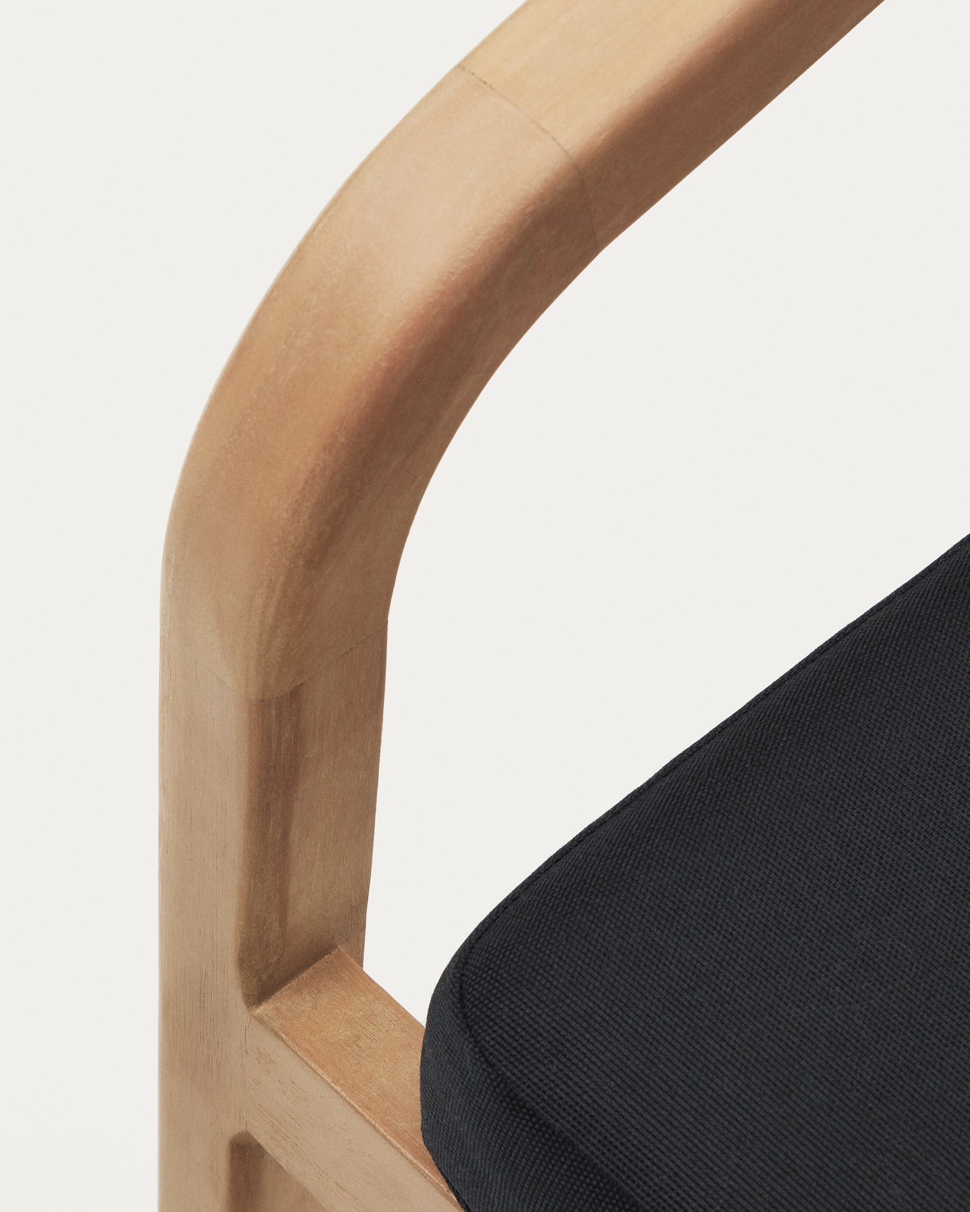 Malaret stackable chair in solid eucalyptus and black cord, FSC - Detail