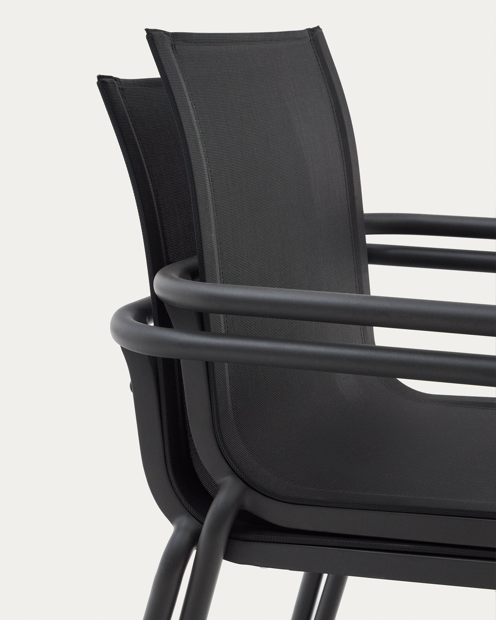 Galdana stackable outdoor chair made of aluminum with a dark grey painted finish - Detail