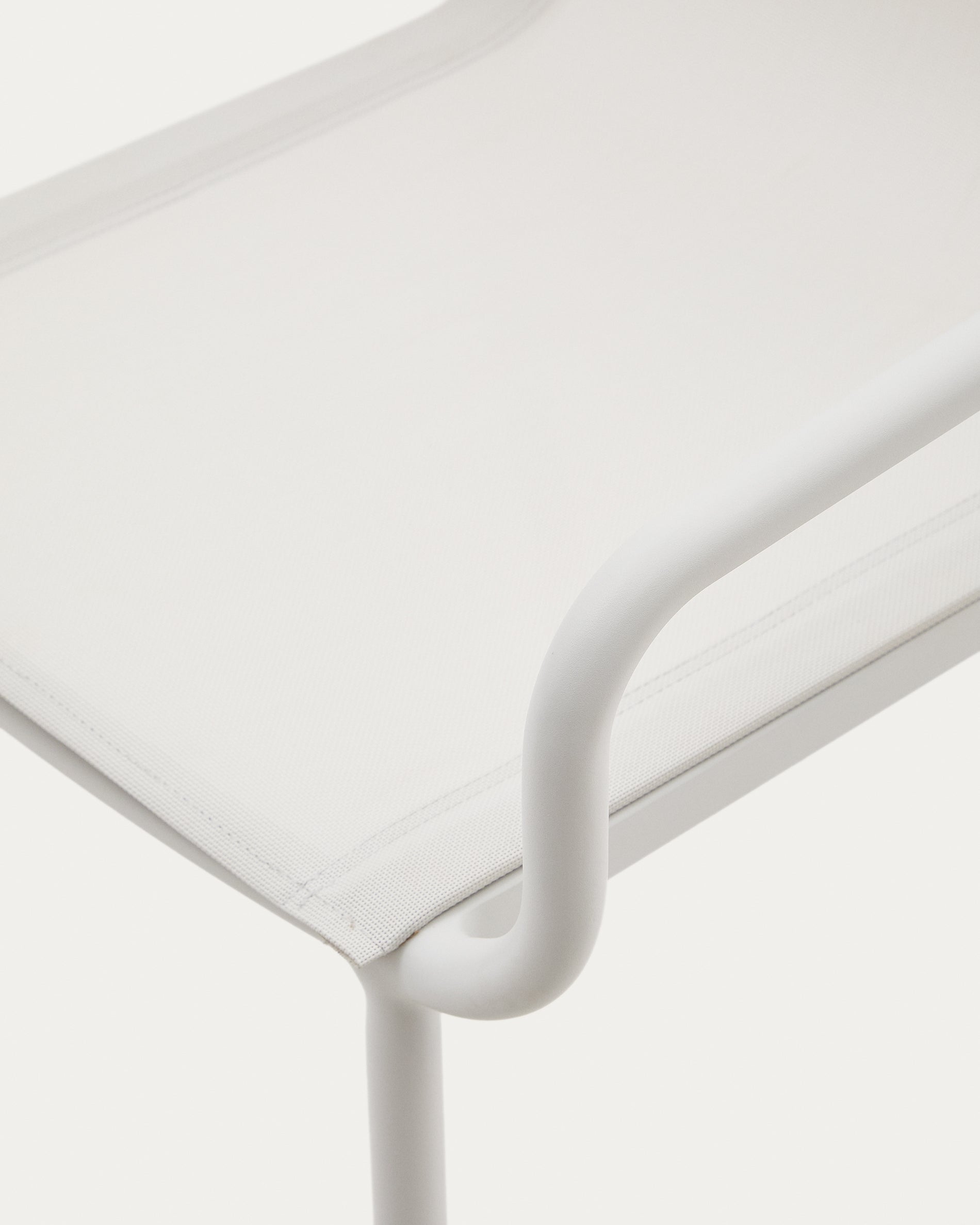 Galdana összecsukható kültéri szék alumíniumból, fehérre festett kivitelben