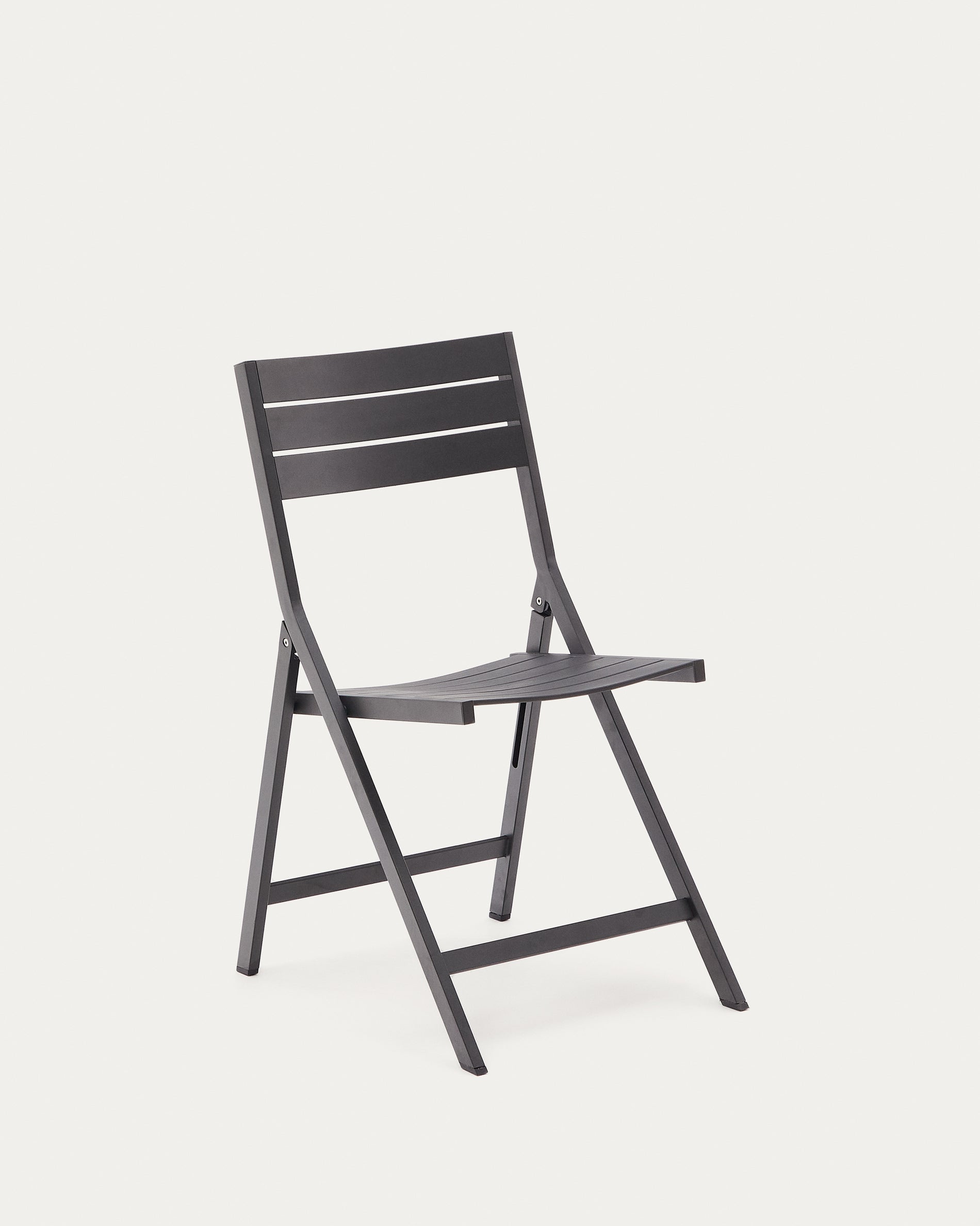 Torreta folding outdoor chair made of aluminum with black coating