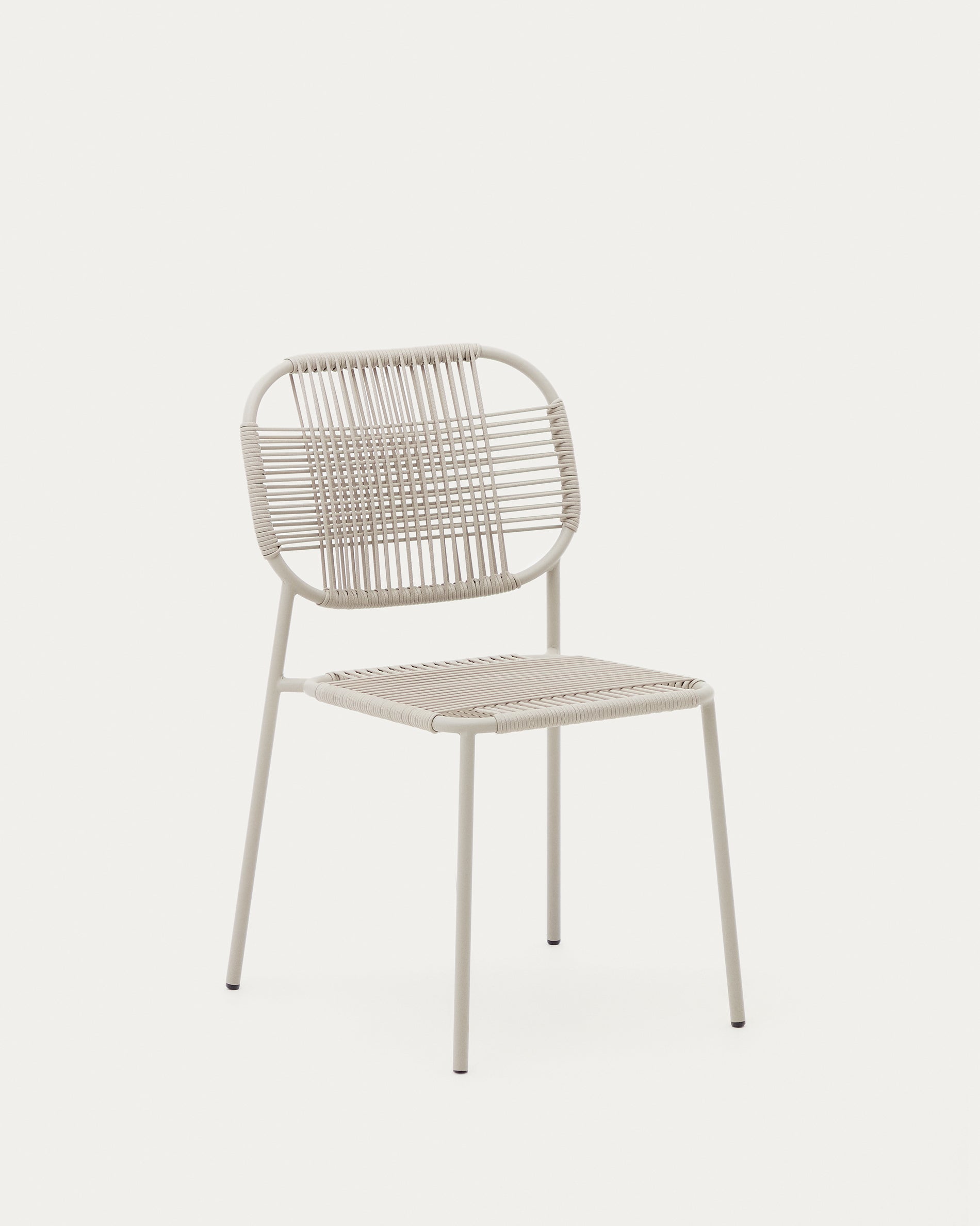 Talaier stackable outdoor chair  made of synthetic rope and galvanized steel in beige finish - Product View